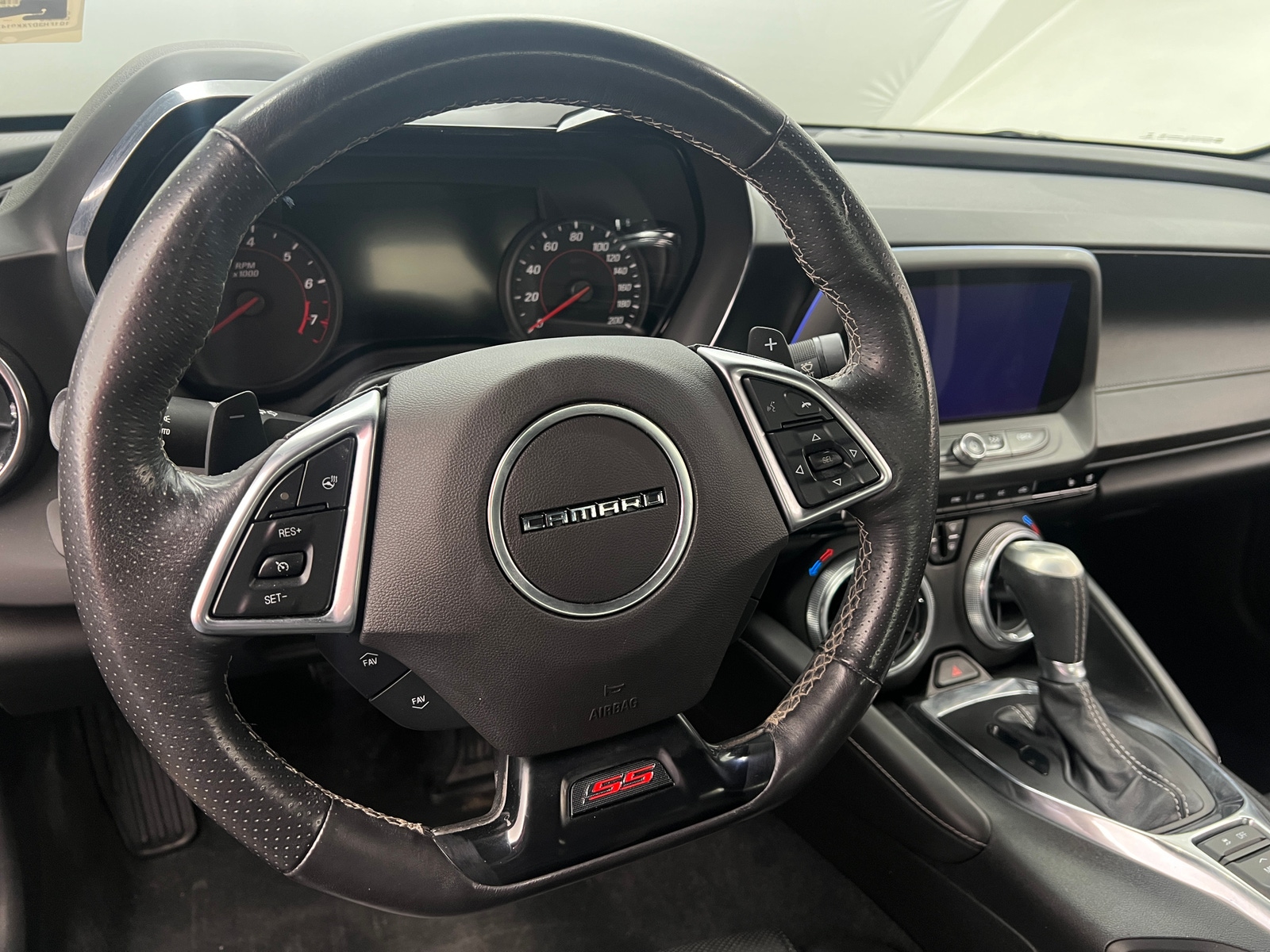 Thumbnail: 2019 Chevrolet Camaro - 4