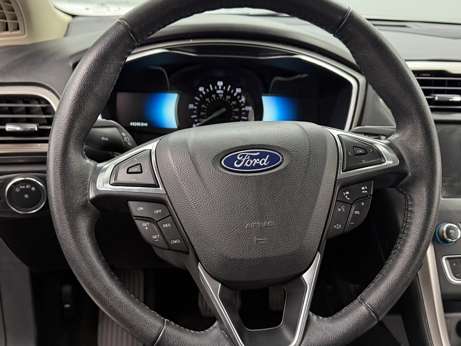 Thumbnail: 2018 Ford Fusion - 4