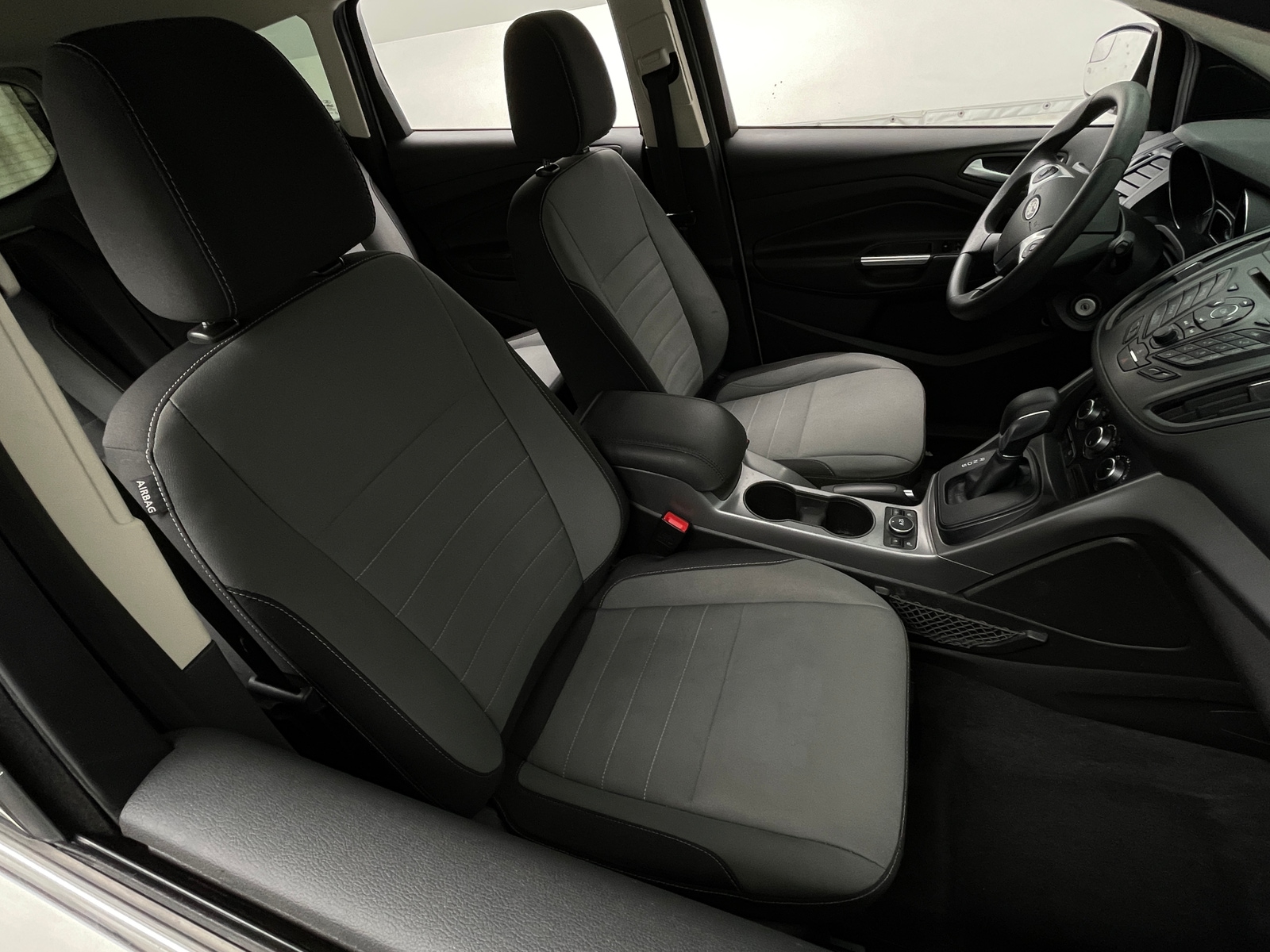 Thumbnail: 2016 Ford Escape - 2