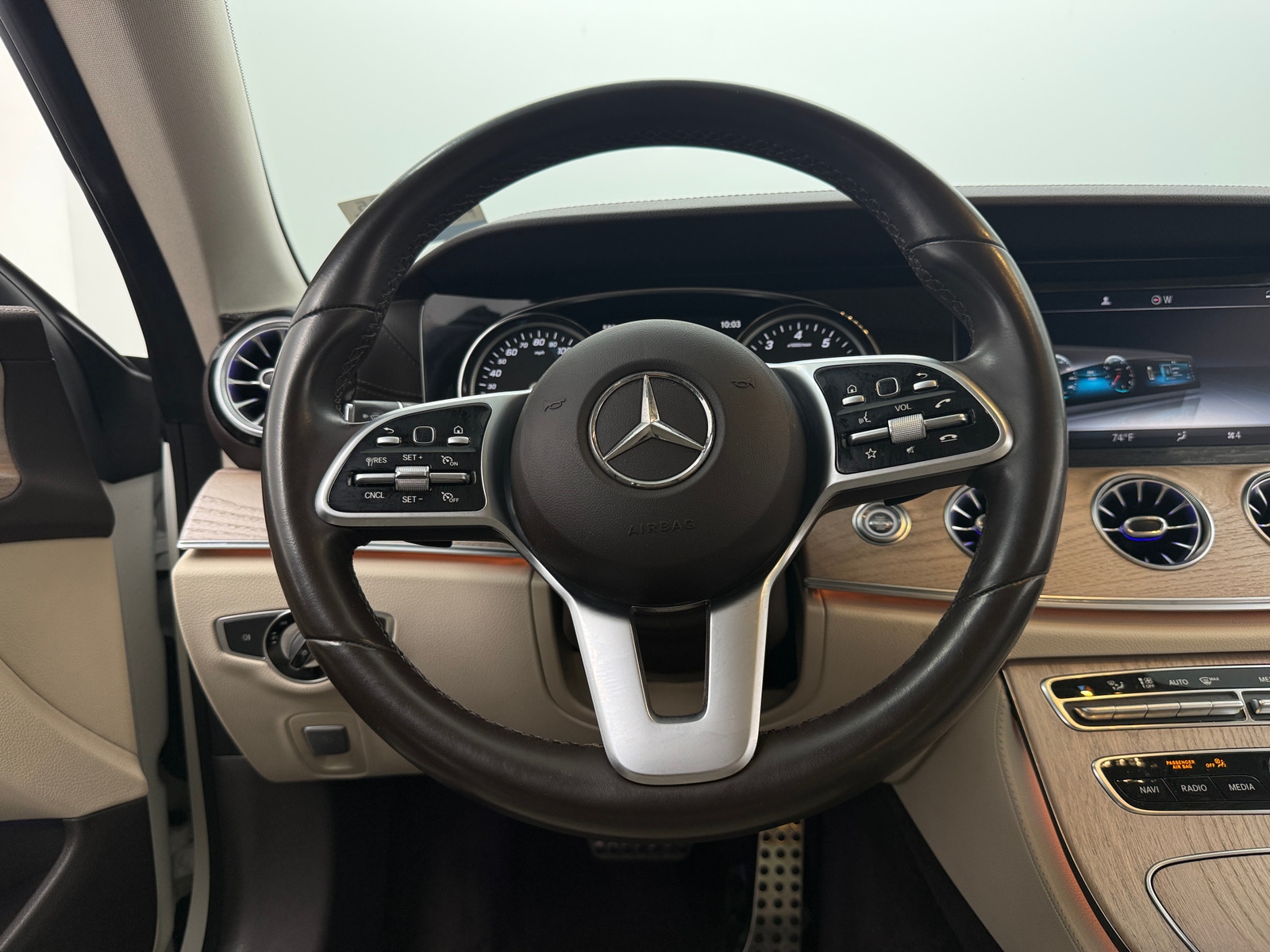 Thumbnail: 2019 Mercedes-Benz E-Class - 4