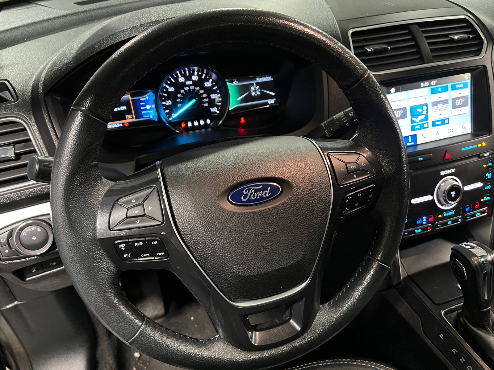 Thumbnail: 2019 Ford Explorer - 4