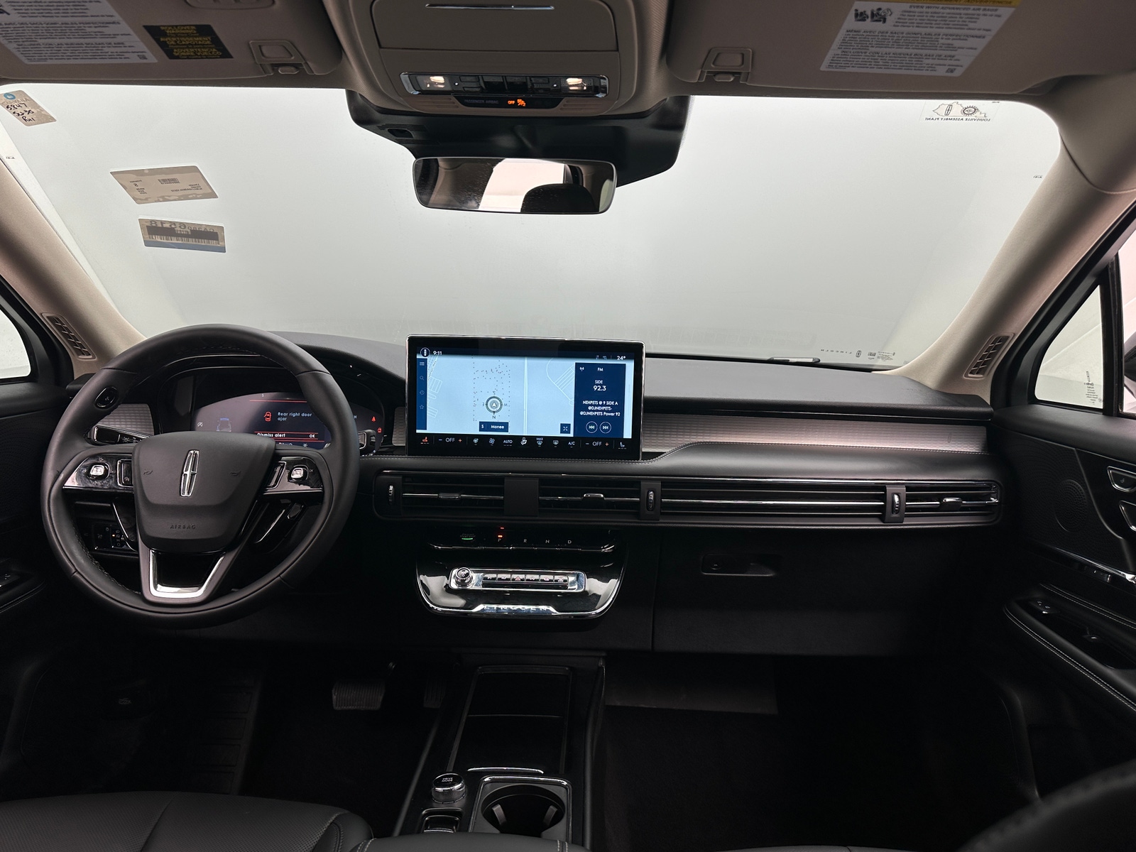 Thumbnail: 2025 Lincoln Corsair - 3