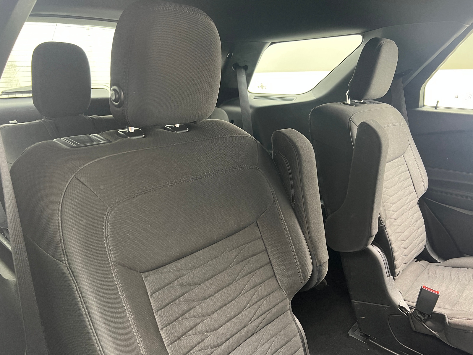 Thumbnail: 2020 Ford Explorer - 6