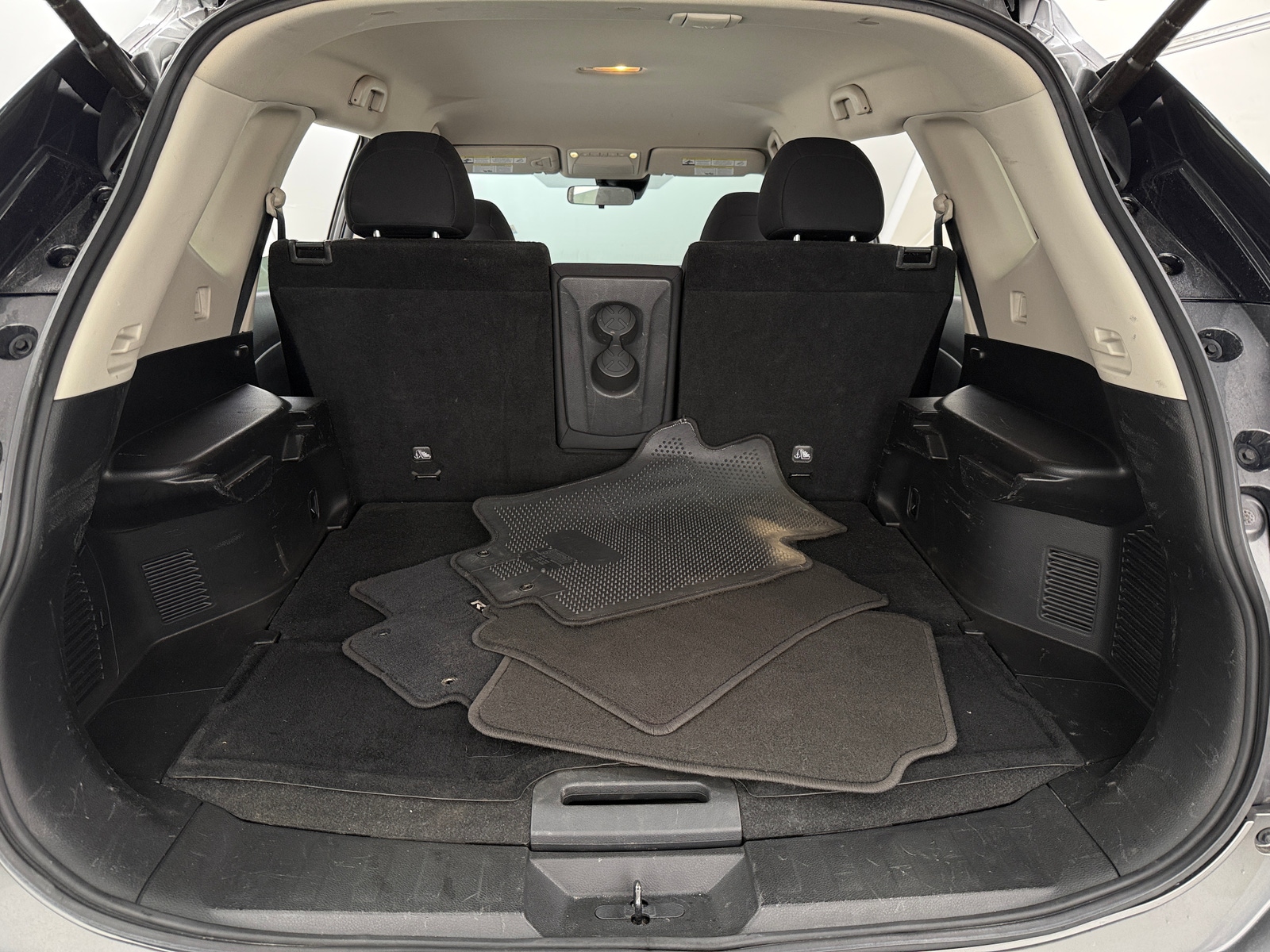 Thumbnail: 2019 Nissan Rogue - 7