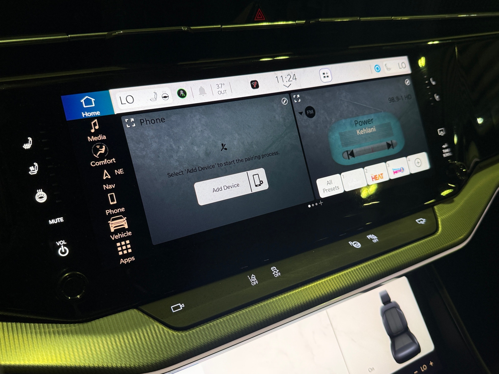 Thumbnail: 2024 Jeep Wagoneer S - 3