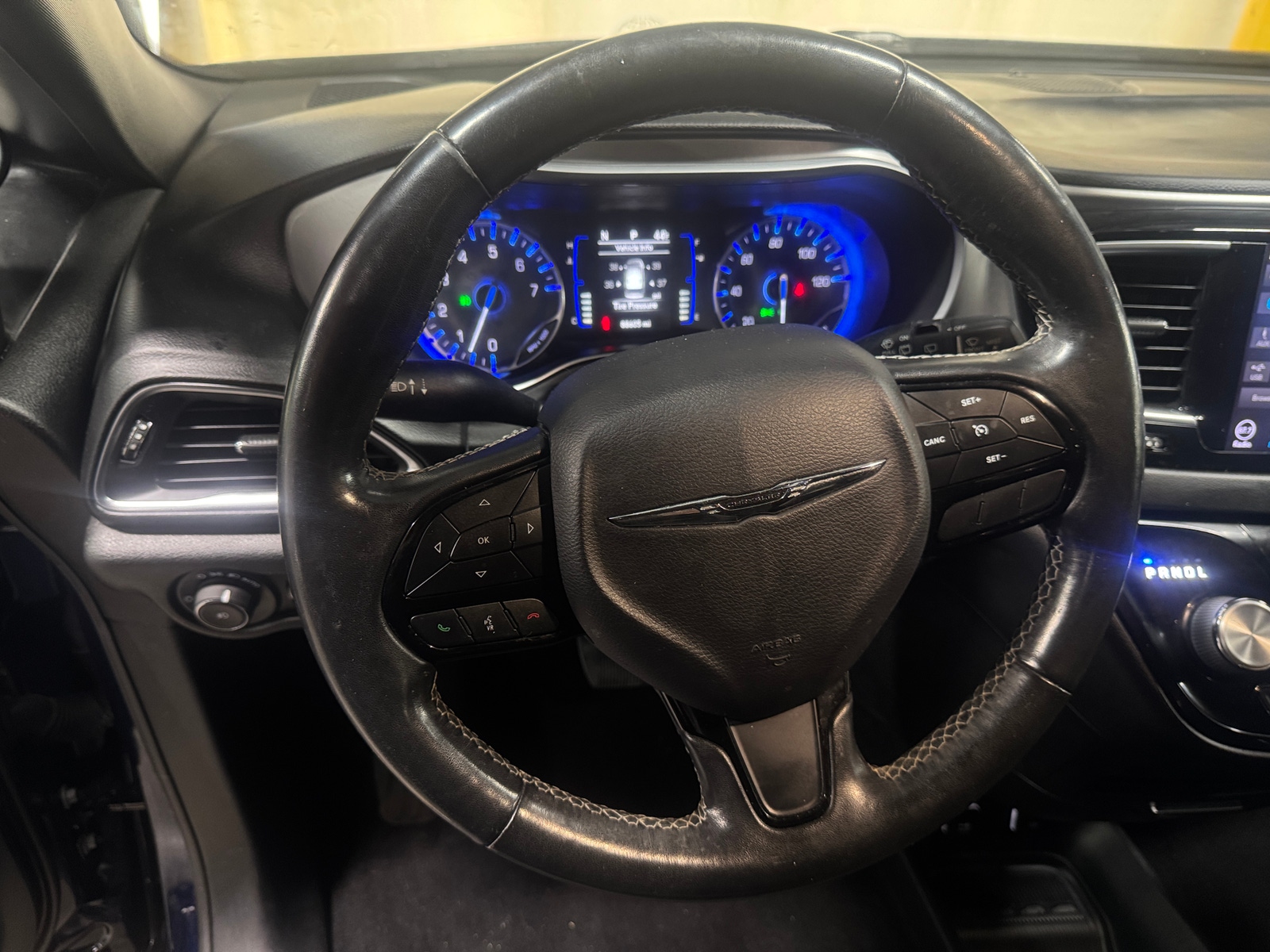 Thumbnail: 2019 Chrysler Pacifica - 5