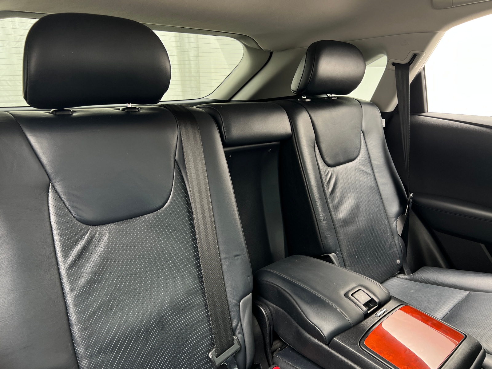 Thumbnail: 2011 Lexus RX - 6