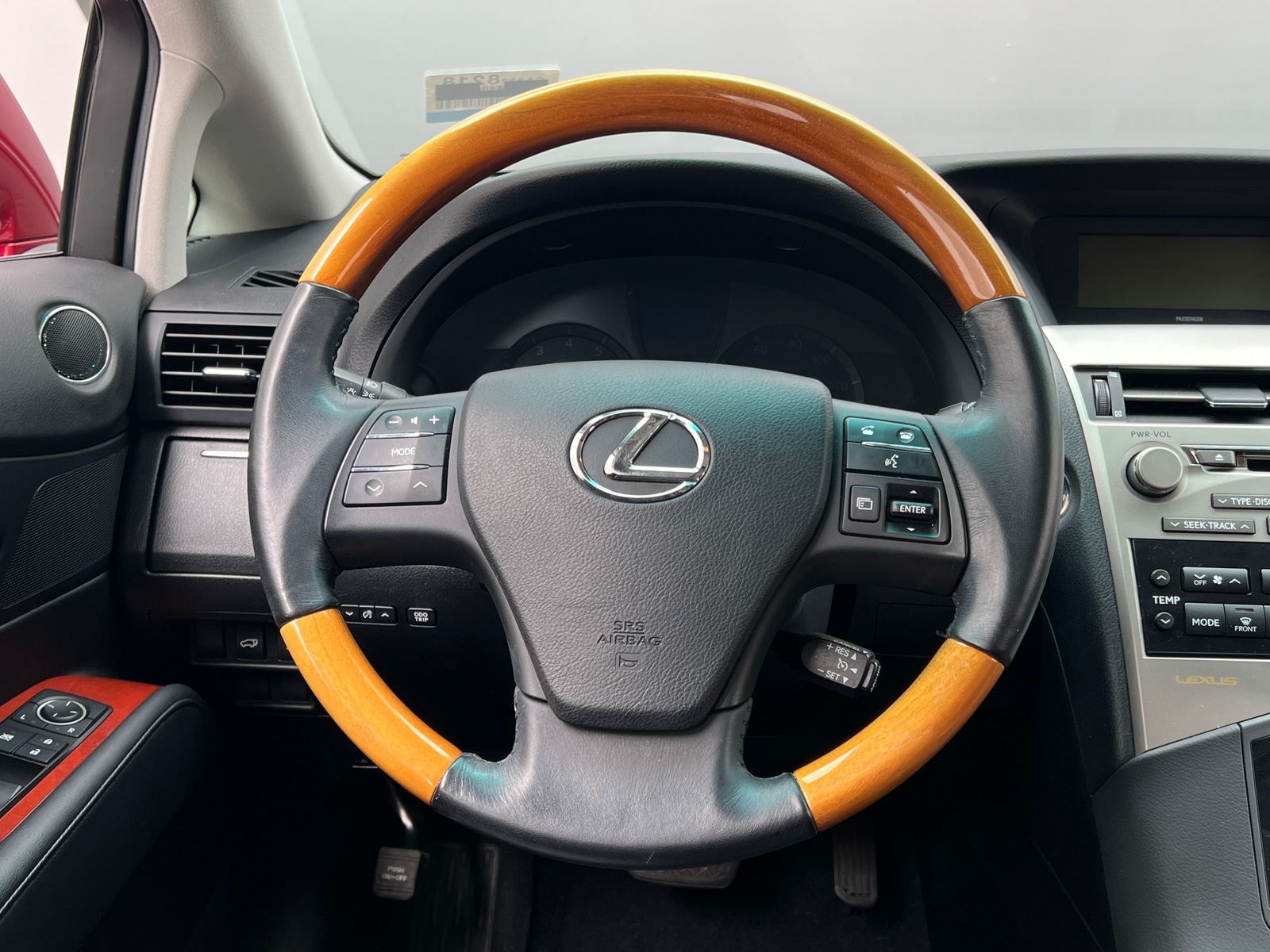 Thumbnail: 2011 Lexus RX - 5