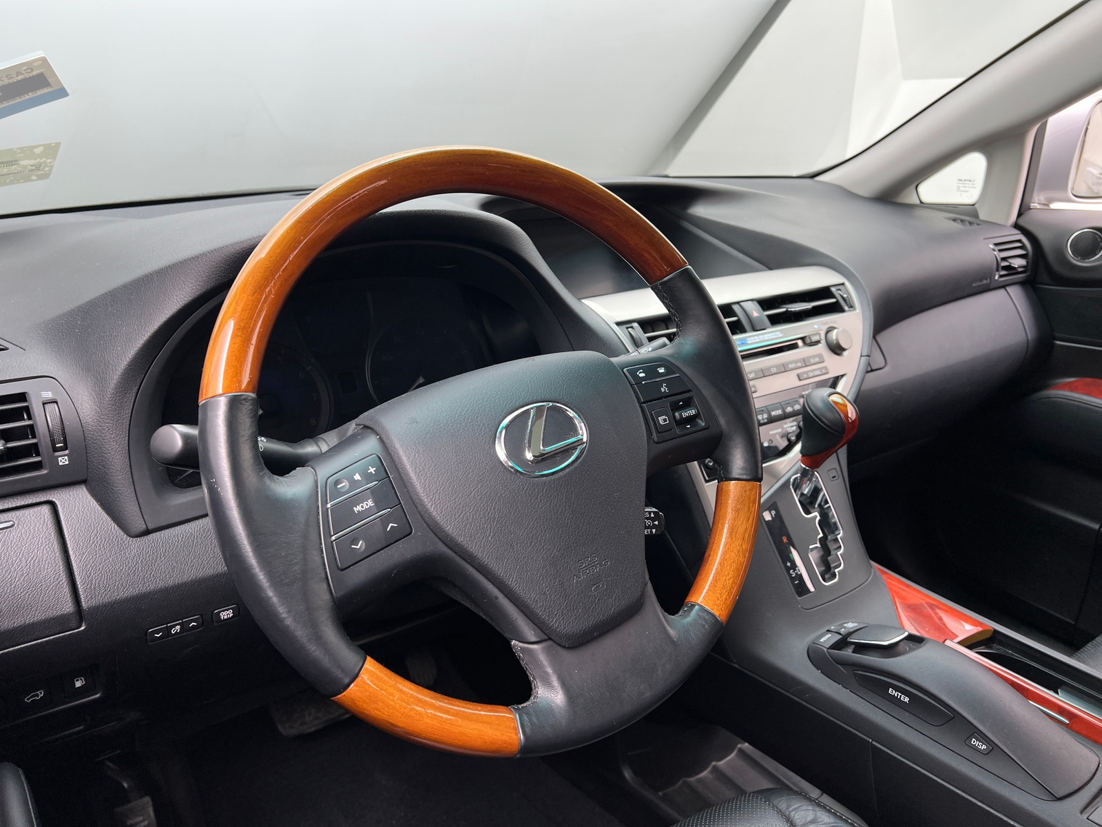 Thumbnail: 2010 Lexus RX - 5