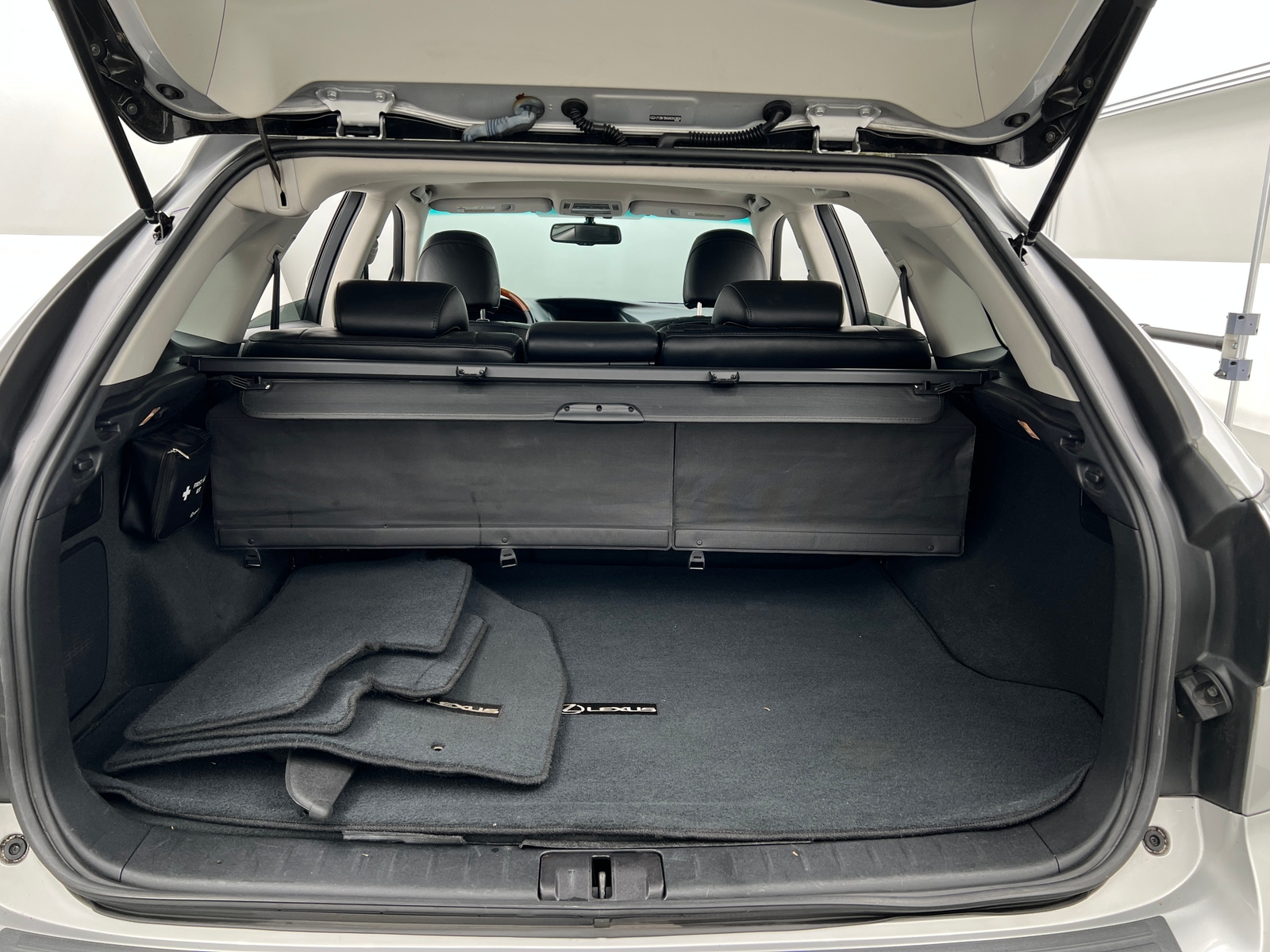 Thumbnail: 2010 Lexus RX - 7