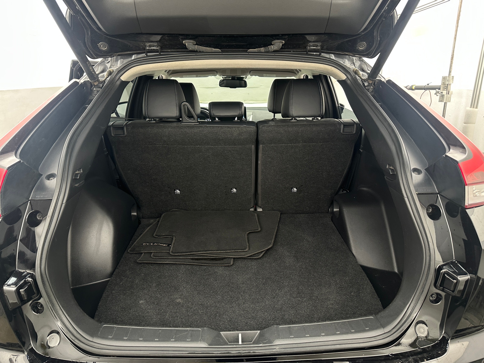 Thumbnail: 2024 Mitsubishi Eclipse Cross - 7