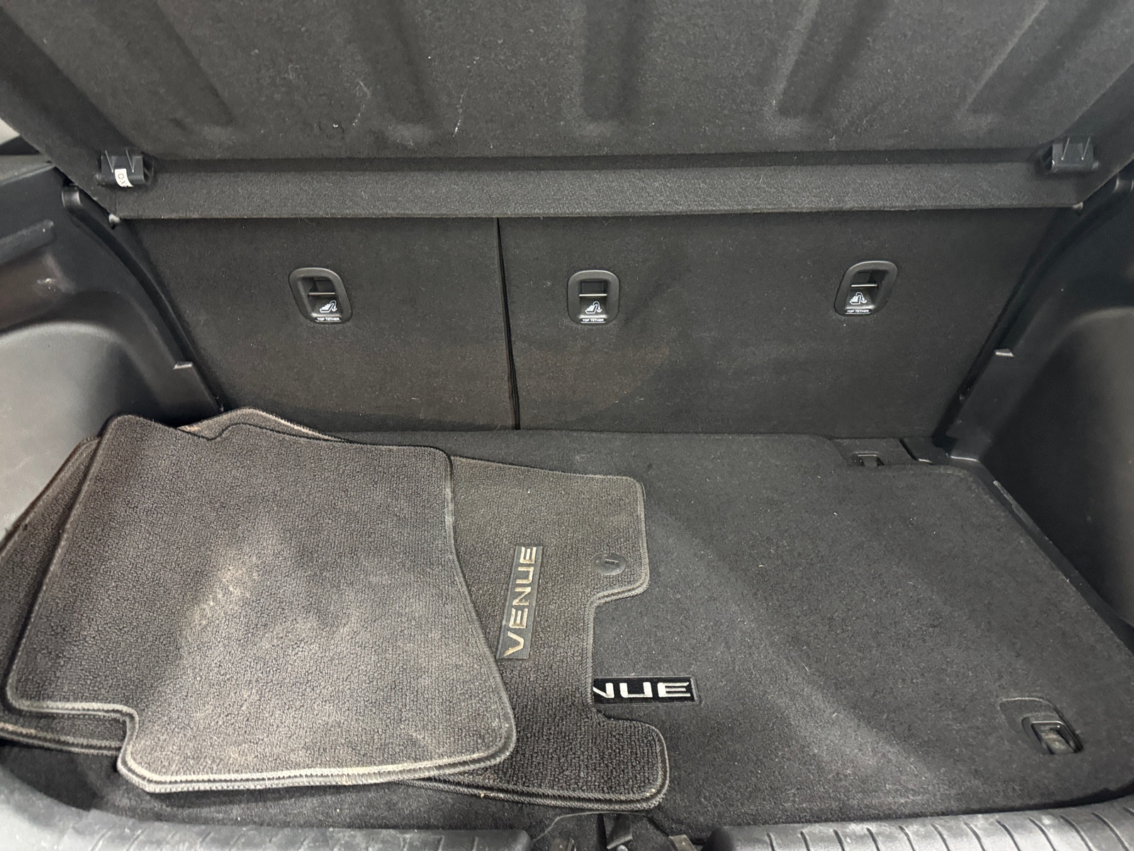 Thumbnail: 2022 Hyundai Venue - 7