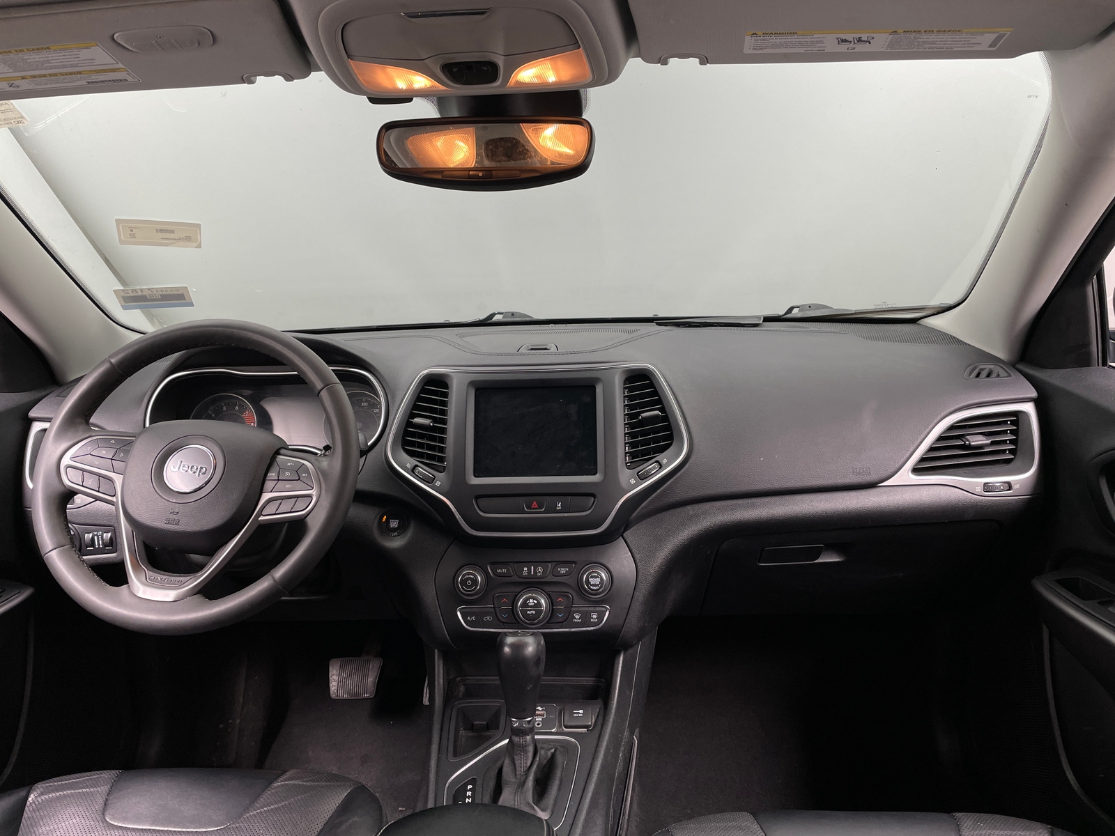 Thumbnail: 2022 Jeep Cherokee - 2