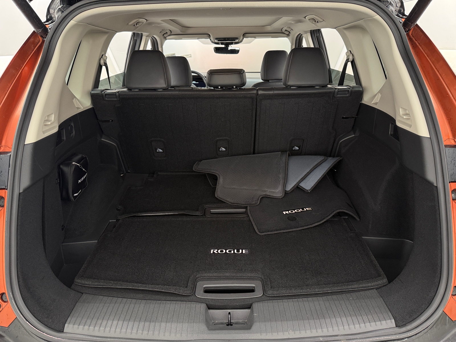 Thumbnail: 2022 Nissan Rogue - 6