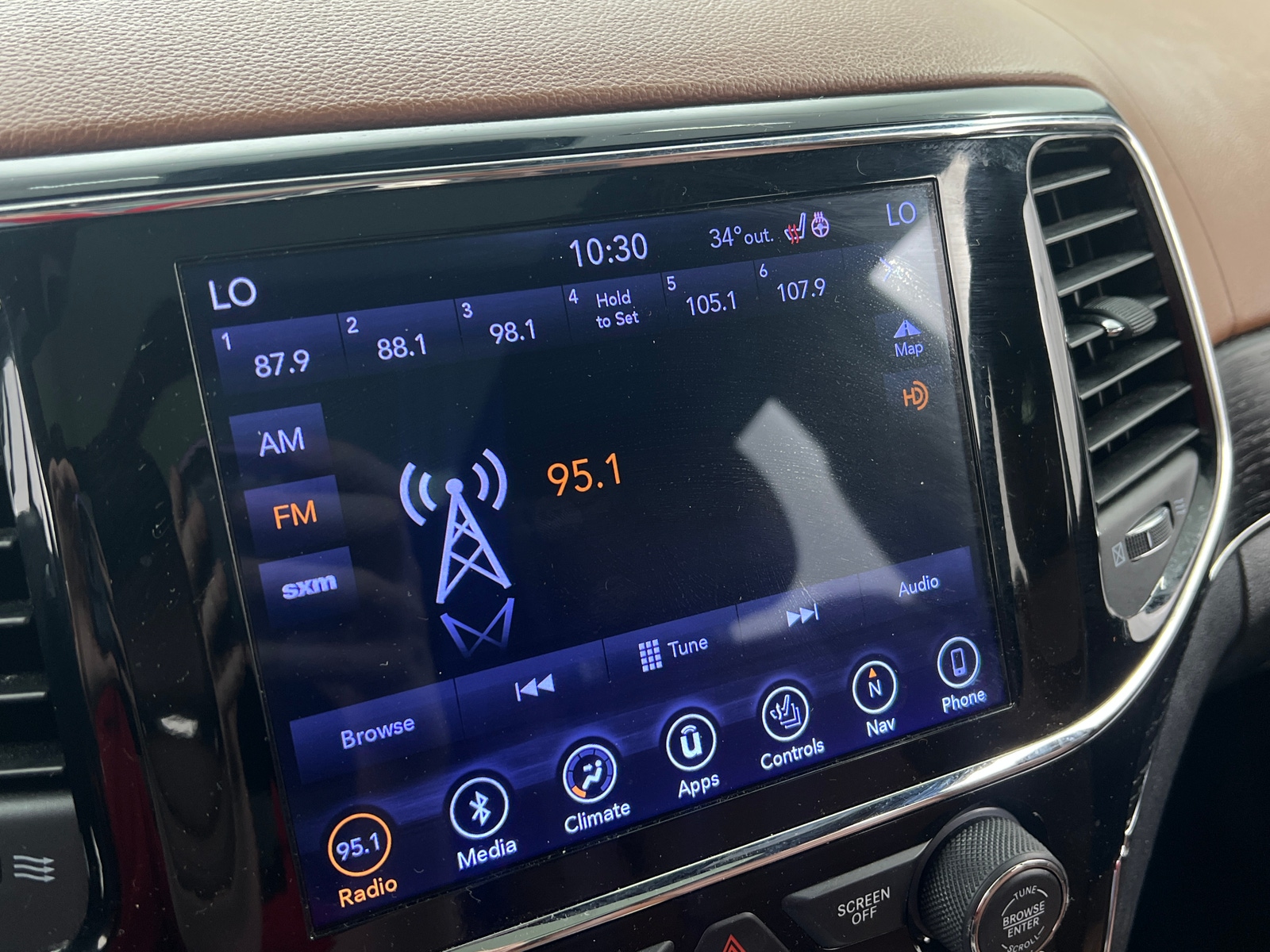 Thumbnail: 2019 Jeep Grand Cherokee - 3