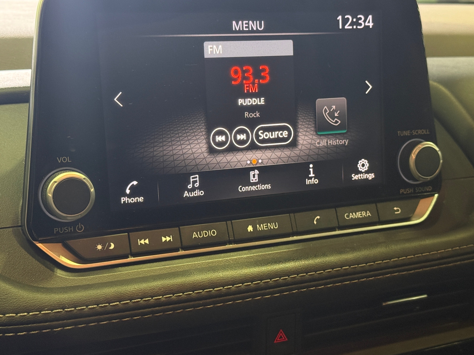 Thumbnail: 2023 Nissan Rogue - 4