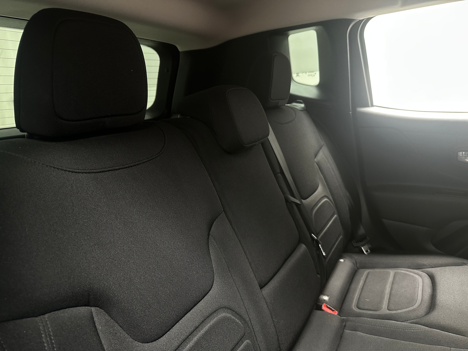 Thumbnail: 2022 Jeep Renegade - 6