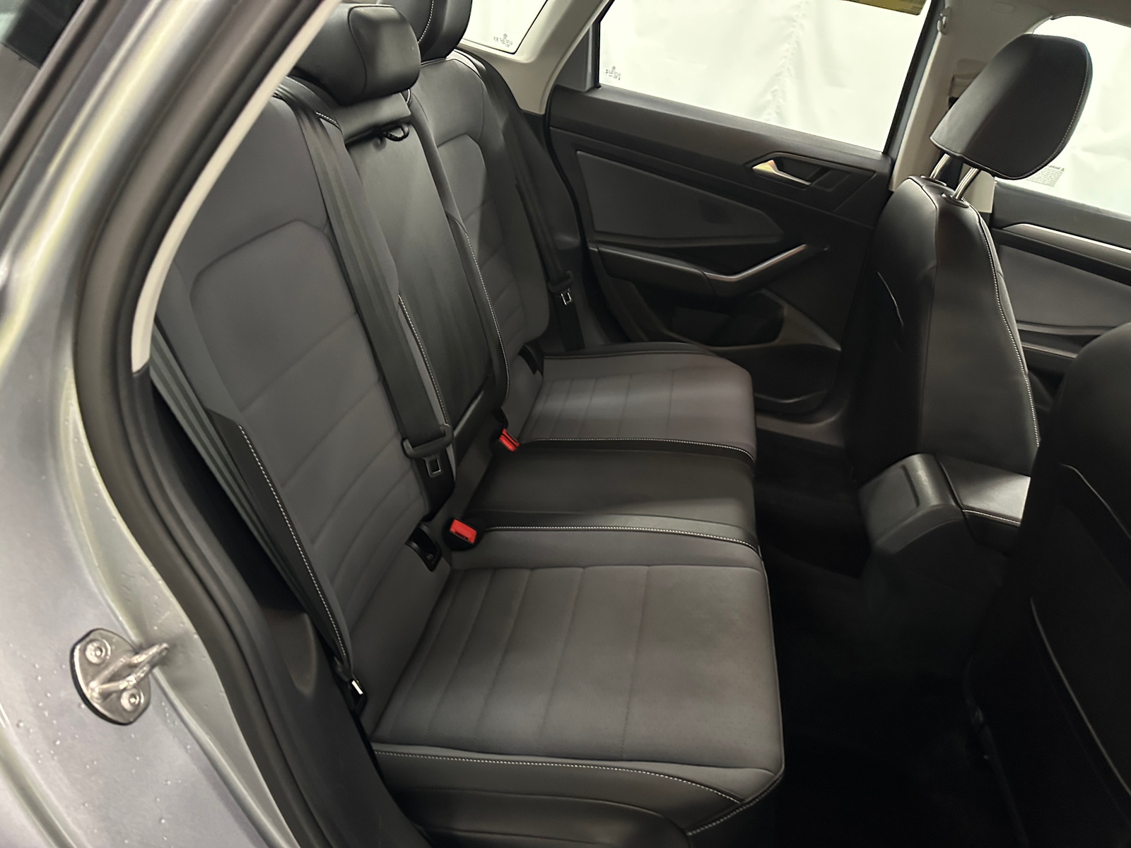 Thumbnail: 2025 Volkswagen Jetta - 5