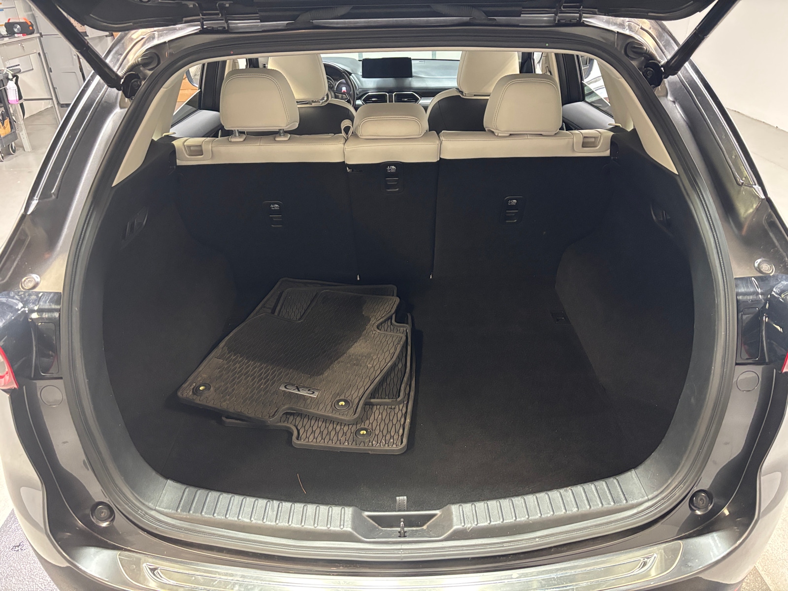 Thumbnail: 2021 Mazda CX-5 - 6