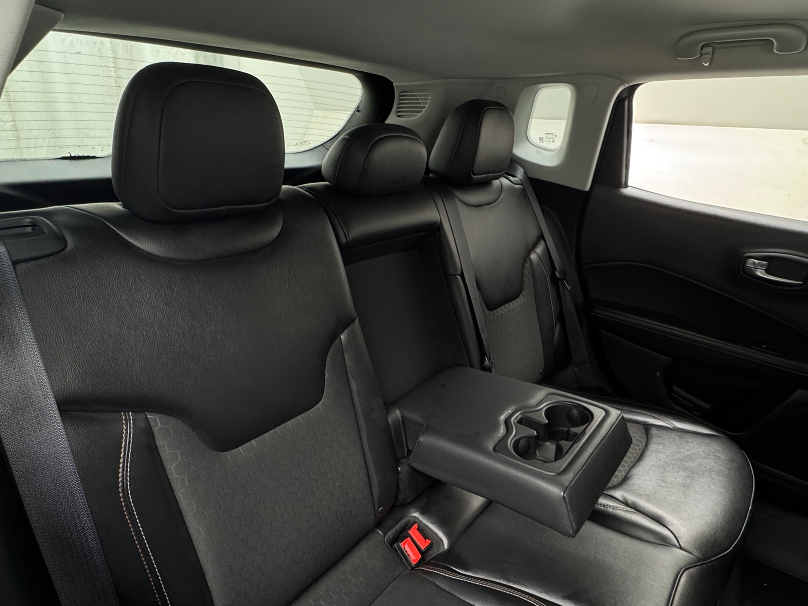 Thumbnail: 2018 Jeep Compass - 6