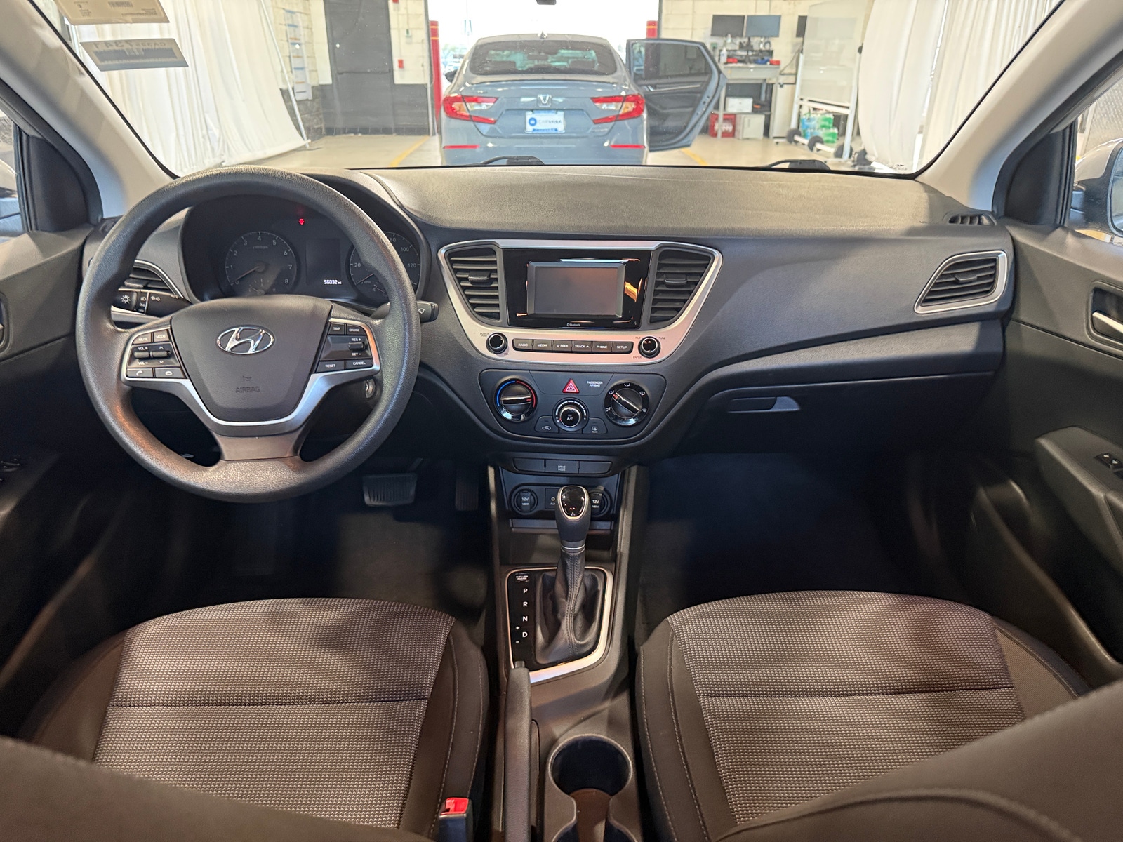 Thumbnail: 2019 Hyundai Accent - 3