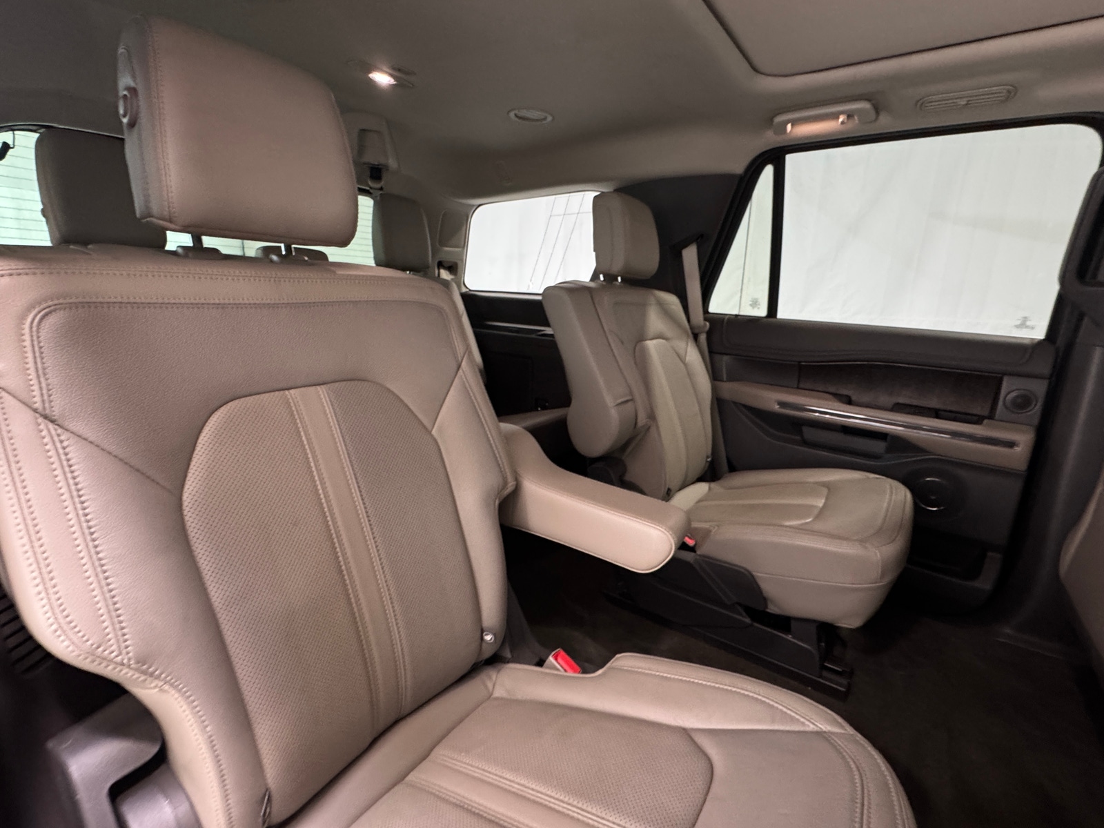 Thumbnail: 2019 Ford Expedition - 5