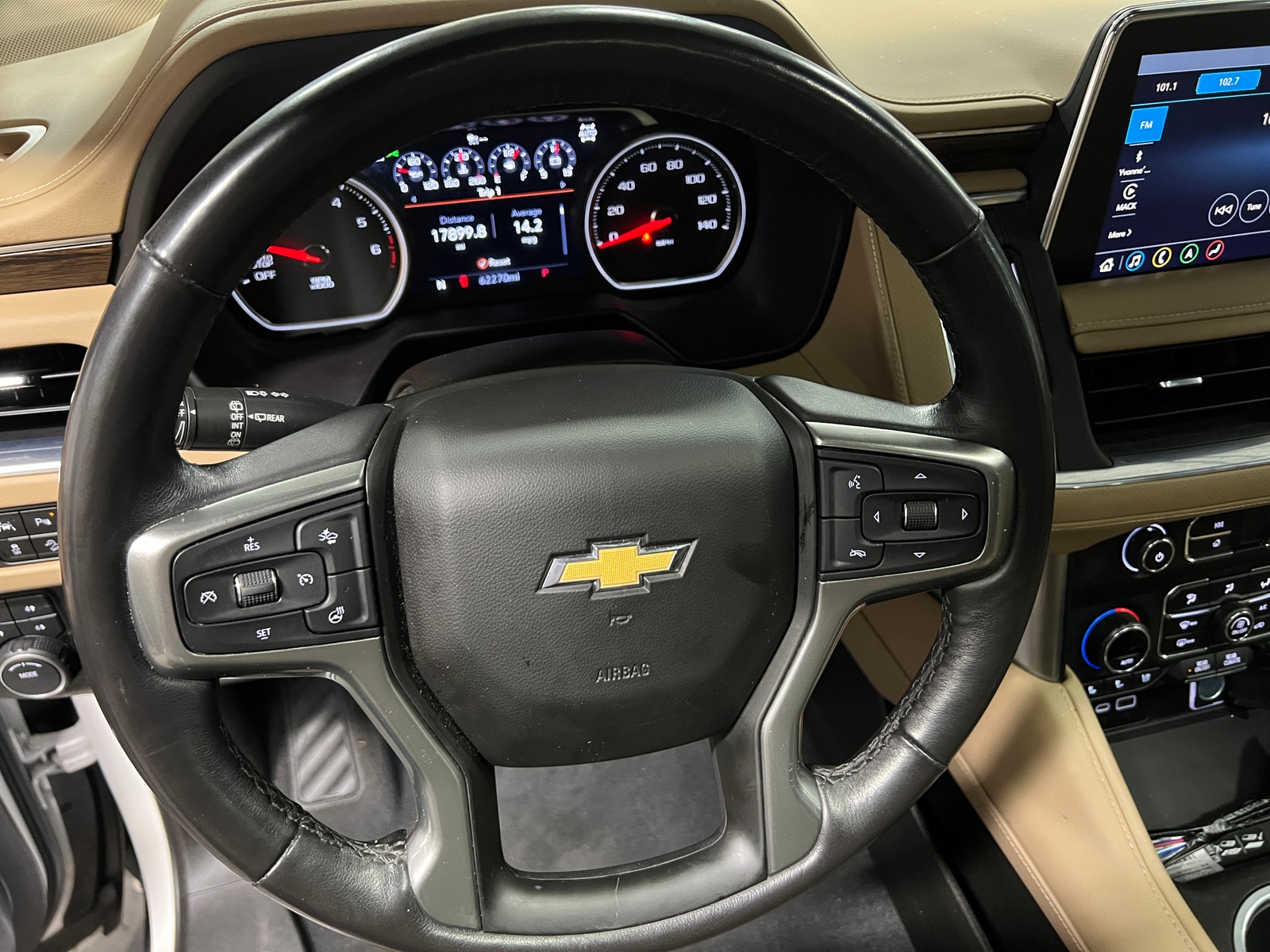 Thumbnail: 2021 Chevrolet Suburban - 4