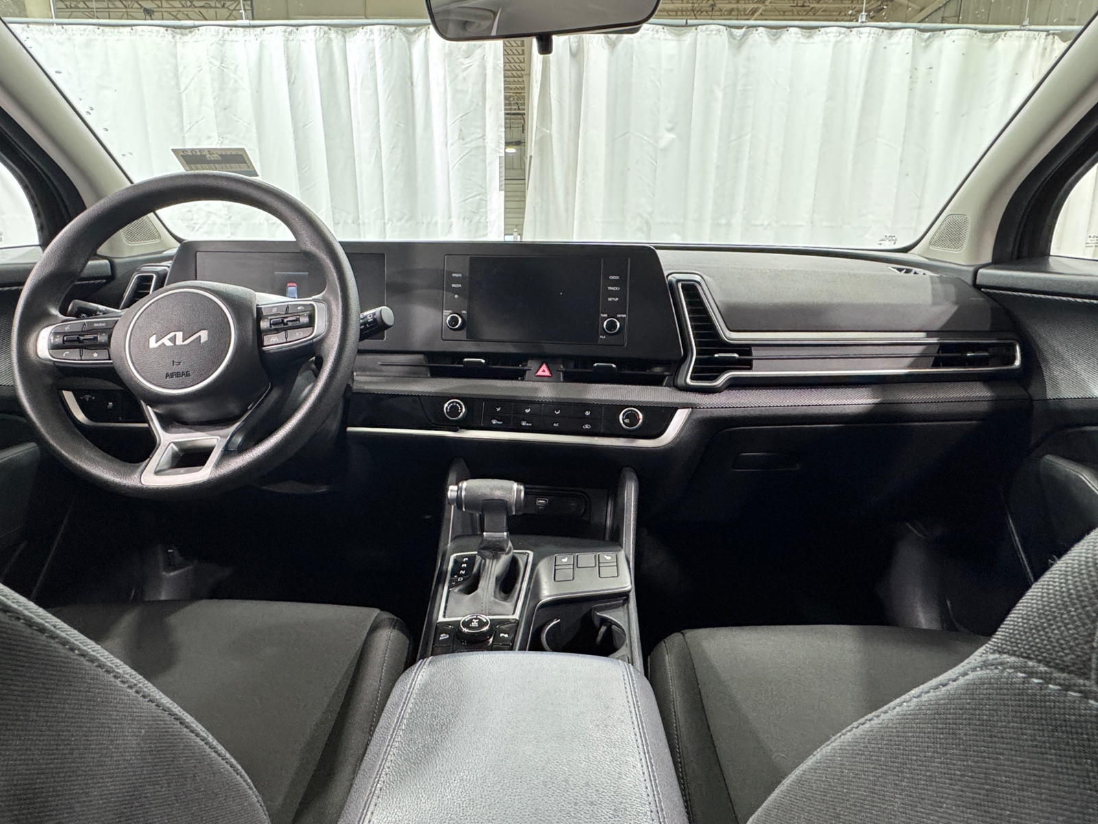 Thumbnail: 2024 Kia Sportage - 3