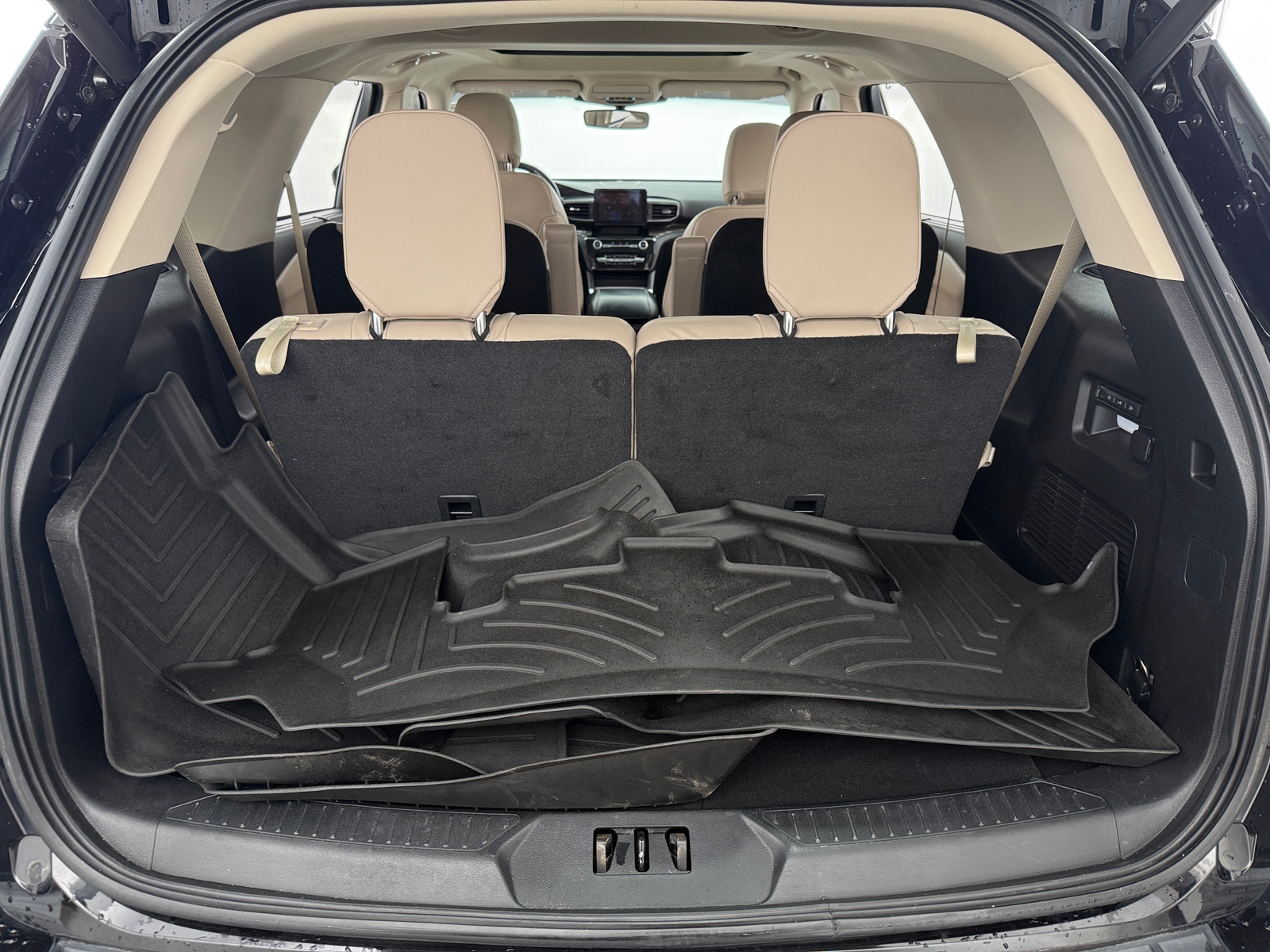 Thumbnail: 2021 Ford Explorer - 6