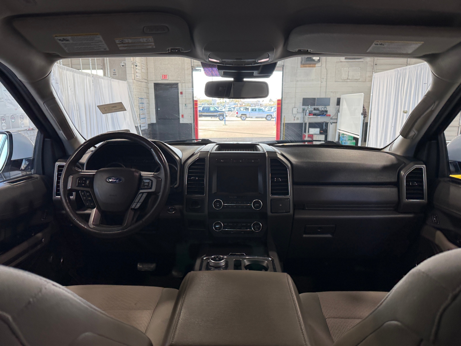 Thumbnail: 2020 Ford Expedition - 3