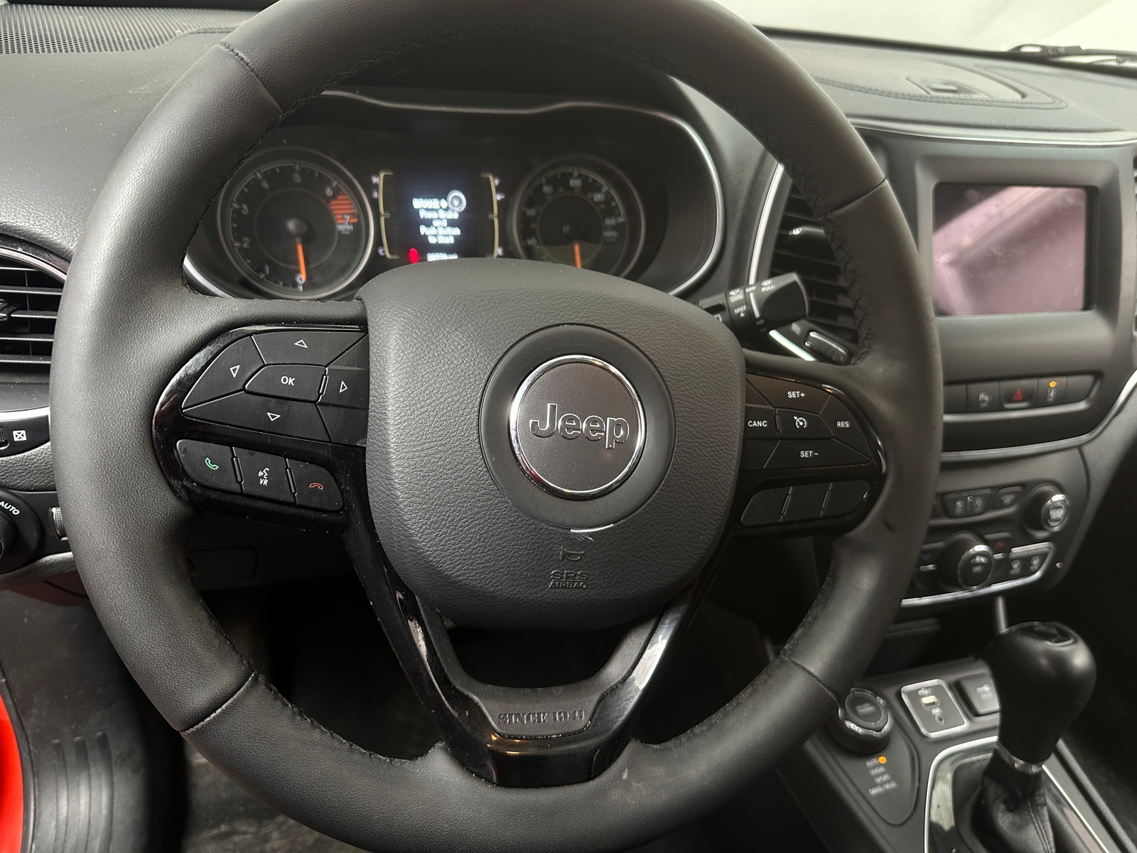 Thumbnail: 2021 Jeep Cherokee - 5