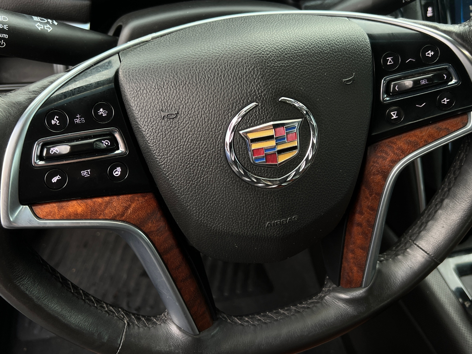 Thumbnail: 2015 Cadillac XTS - 4