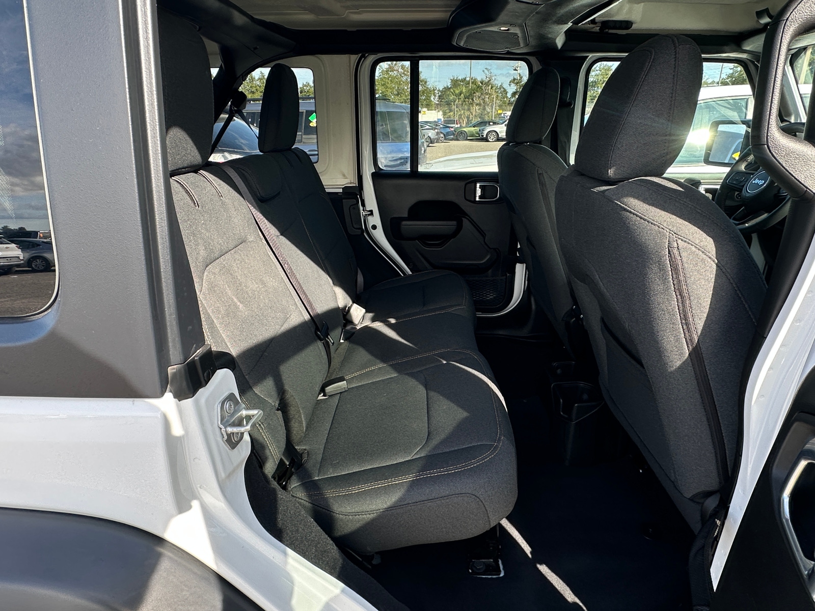 Thumbnail: 2025 Jeep Wrangler - 6