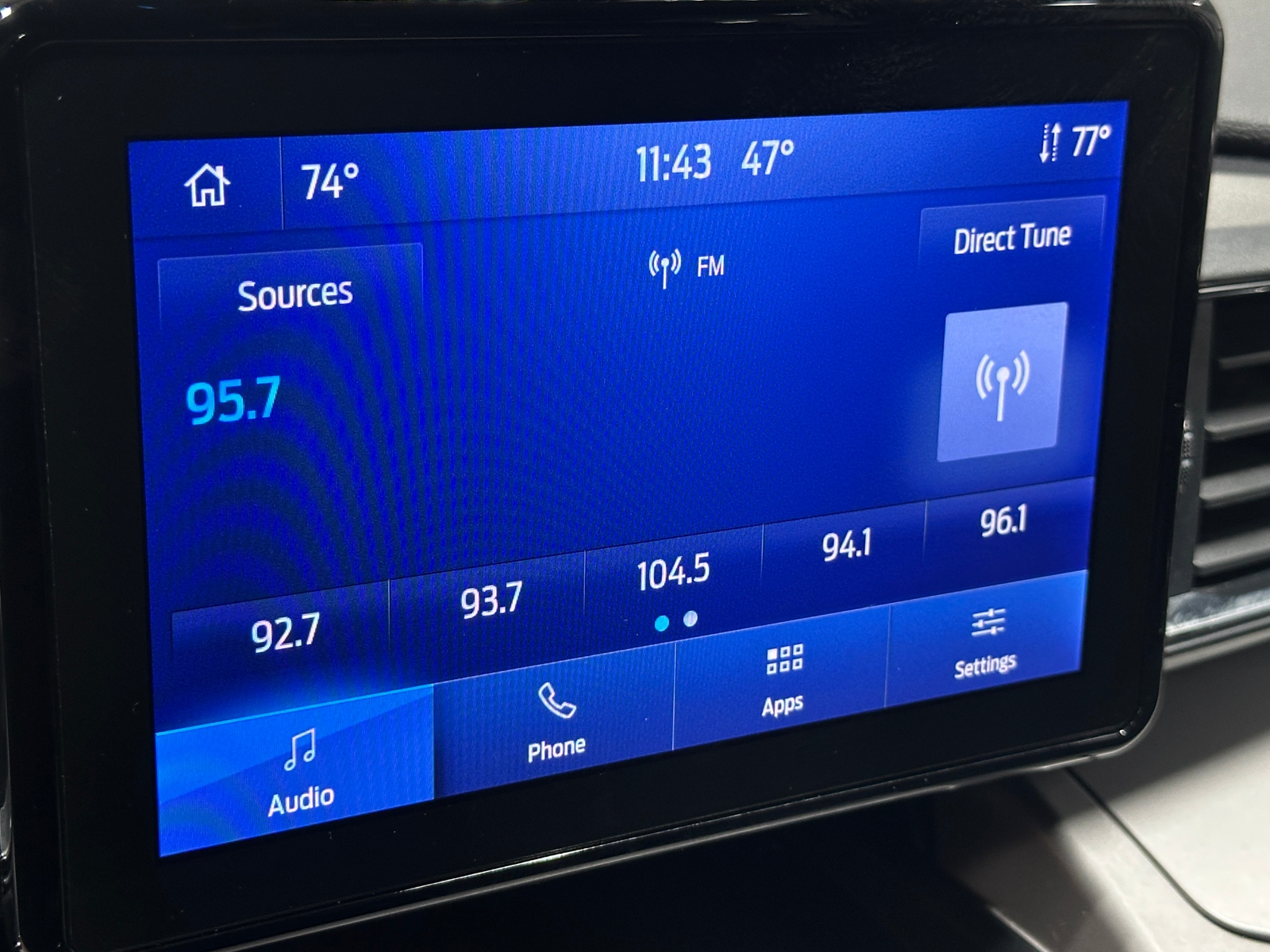 Thumbnail: 2023 Ford Explorer - 3