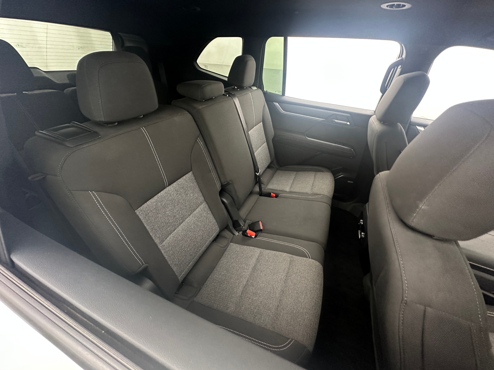 Thumbnail: 2025 GMC Acadia - 6