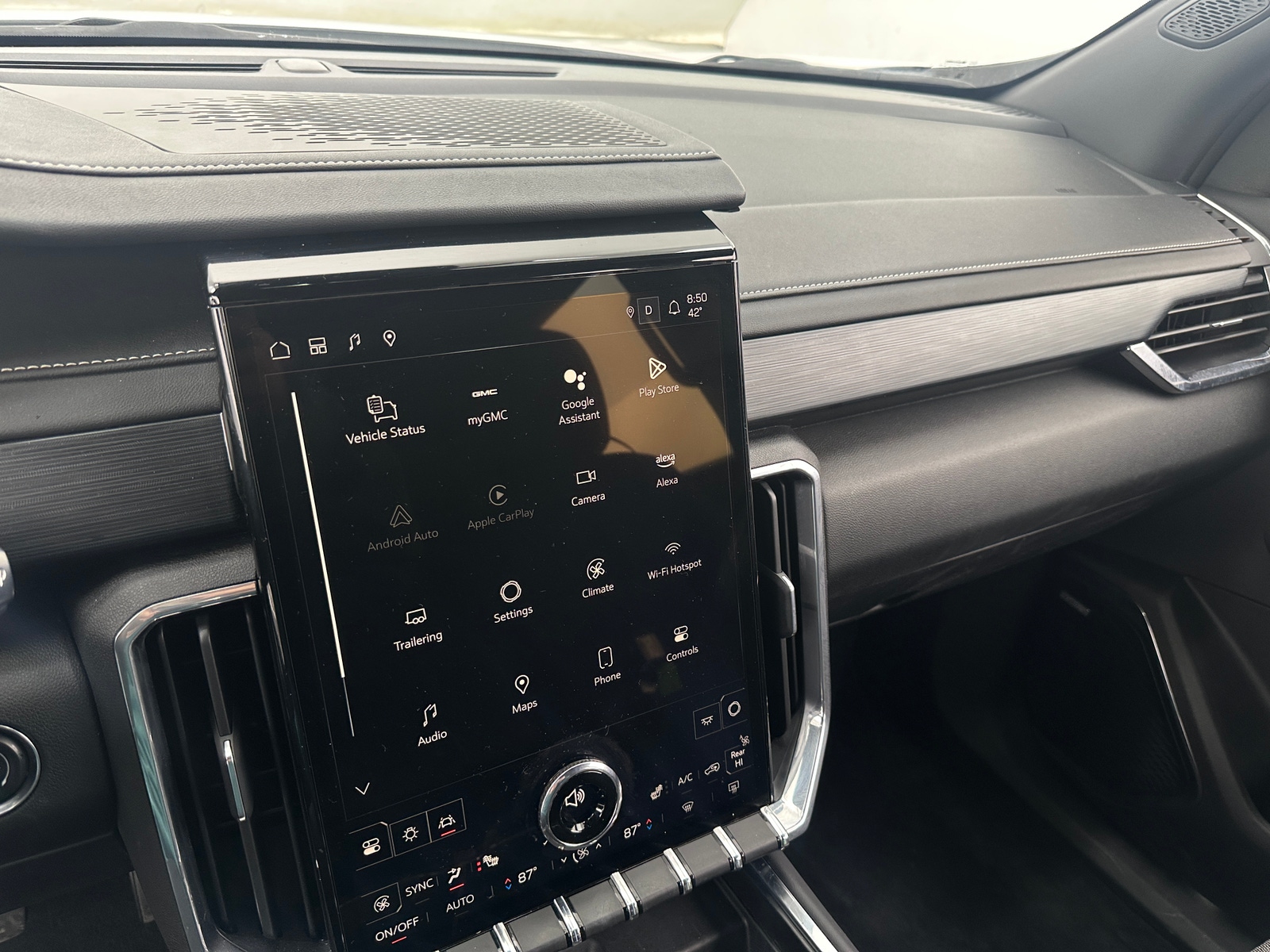 Thumbnail: 2025 GMC Acadia - 4