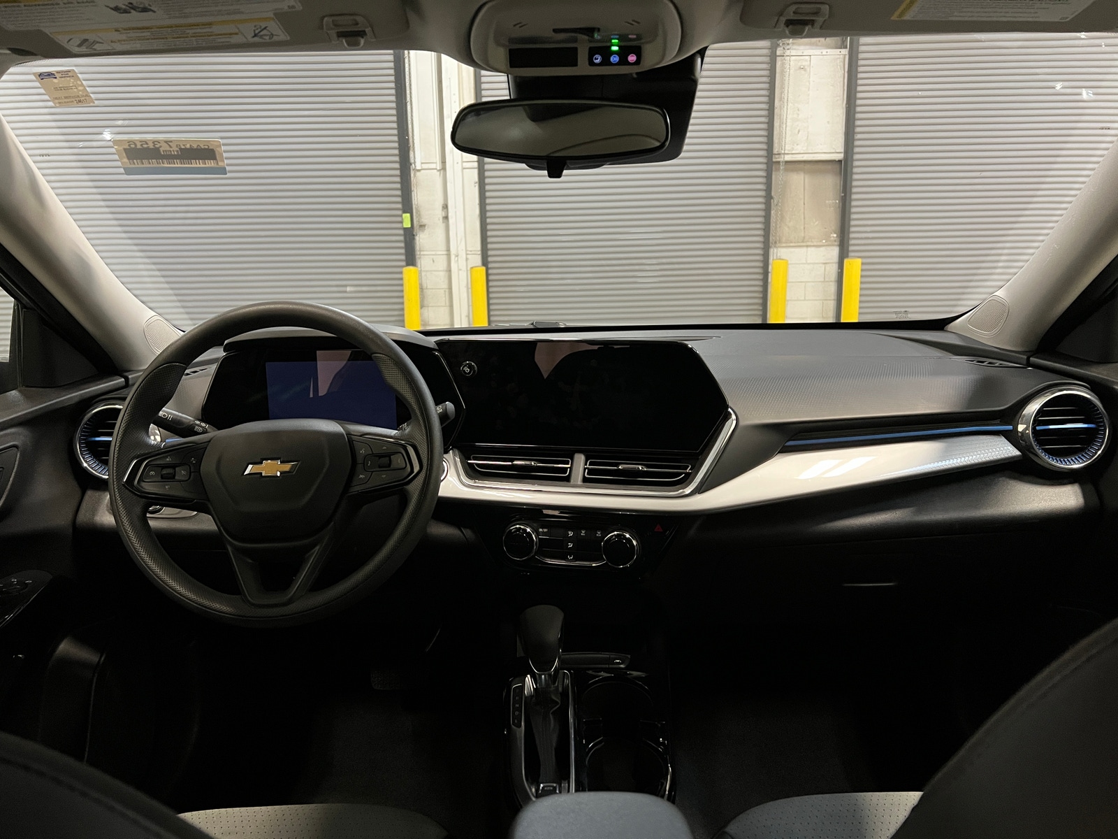 Thumbnail: 2025 Chevrolet Trax - 3