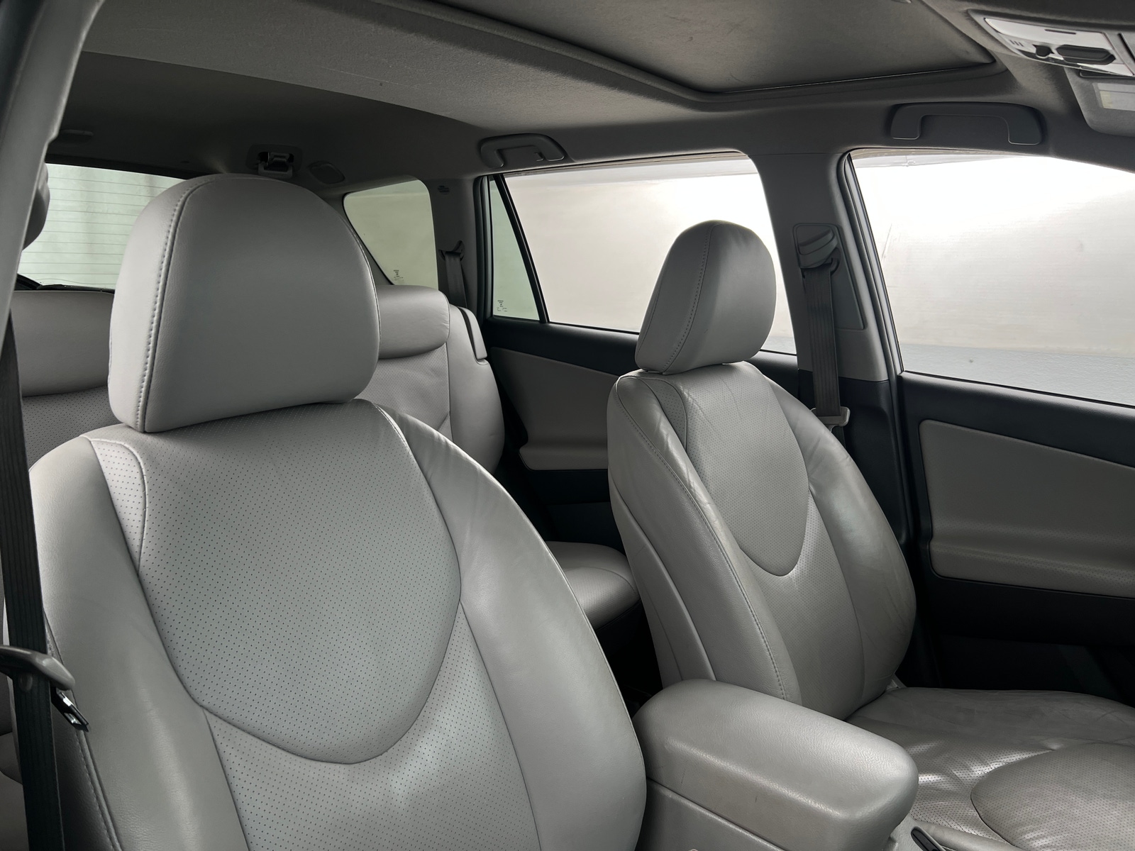 Thumbnail: 2011 Toyota RAV4 - 2