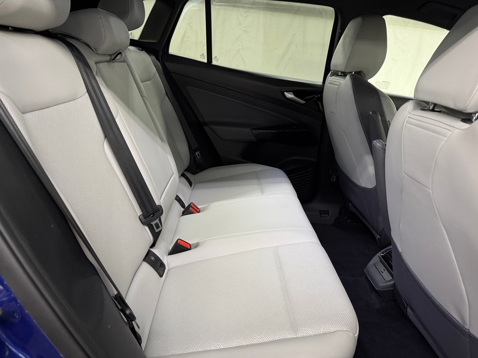 Thumbnail: 2021 Volkswagen ID.4 - 5