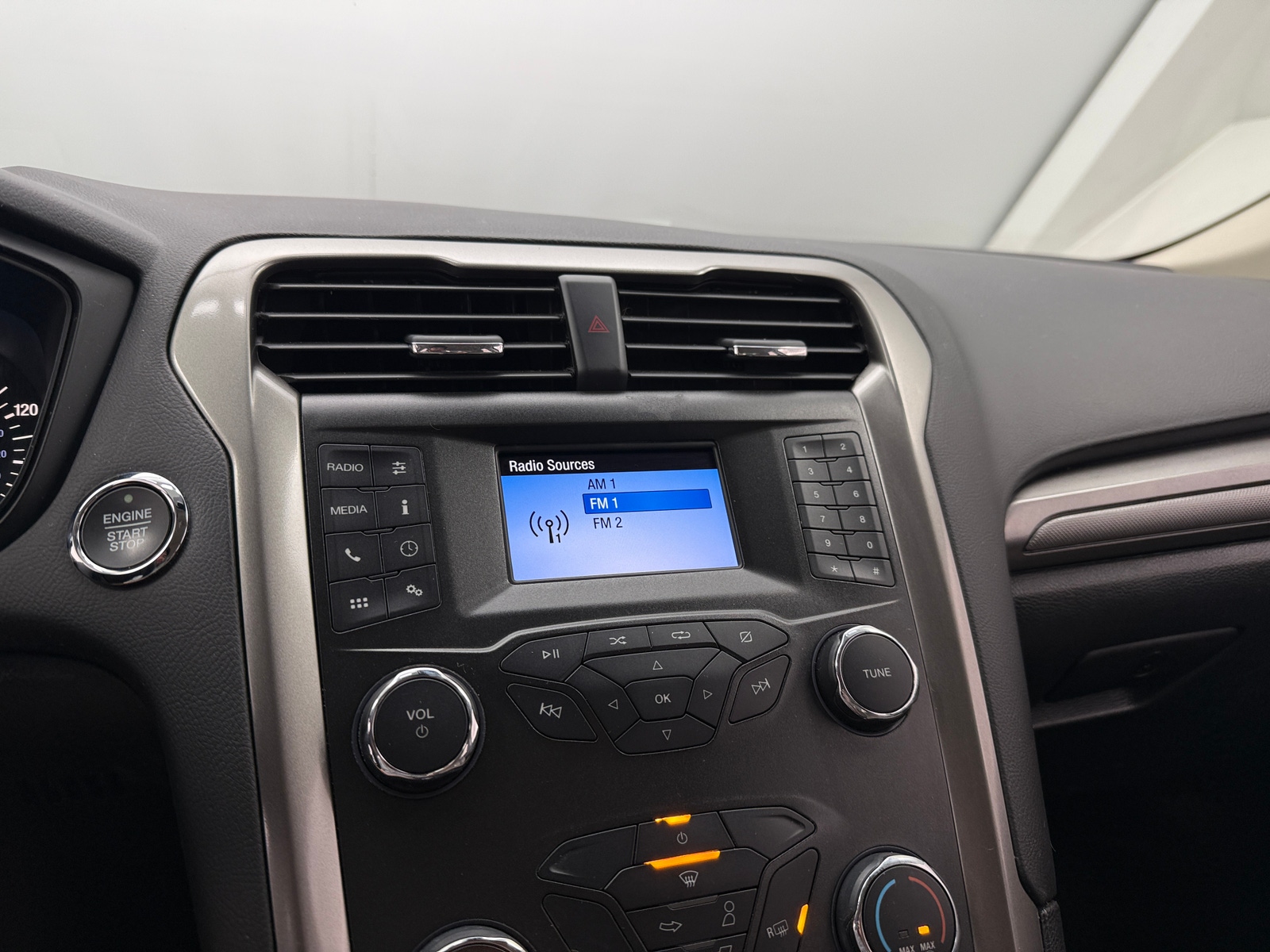 Thumbnail: 2020 Ford Fusion - 4