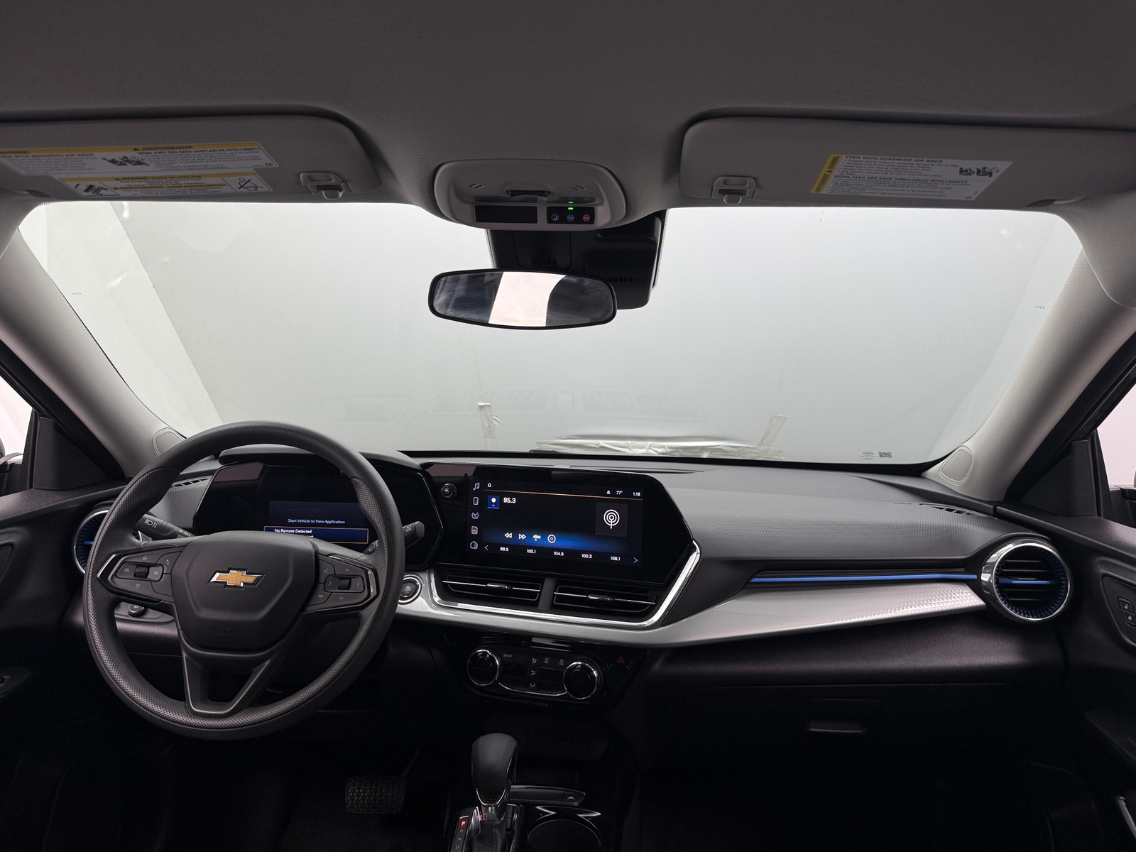 Thumbnail: 2025 Chevrolet Trax - 3