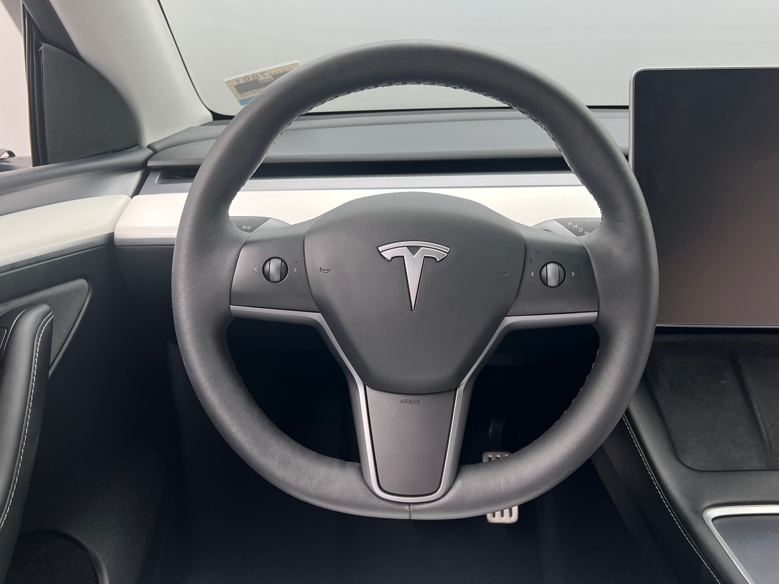 Thumbnail: 2023 Tesla Model Y - 4