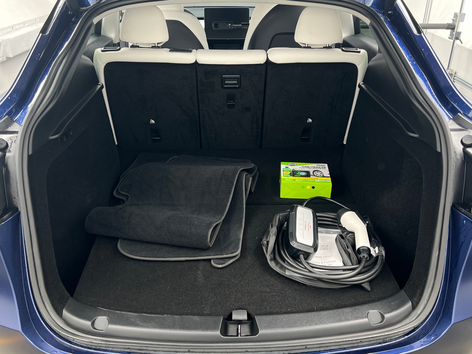 Thumbnail: 2023 Tesla Model Y - 6