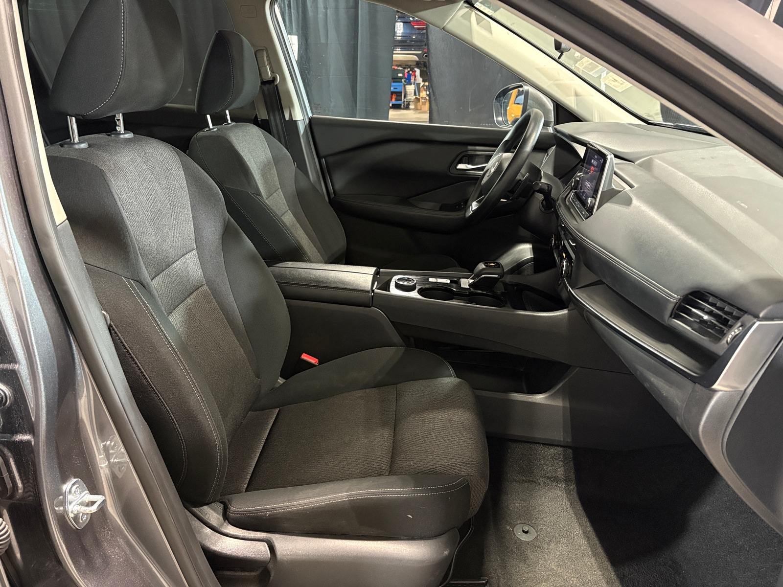 Thumbnail: 2024 Nissan Rogue - 2