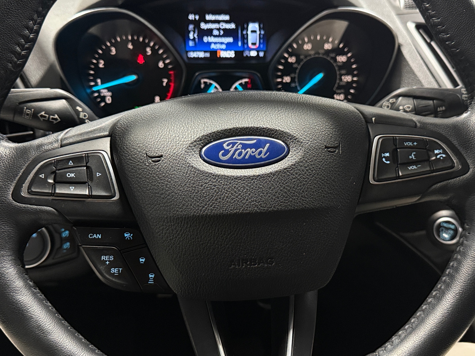 Thumbnail: 2019 Ford Escape - 4