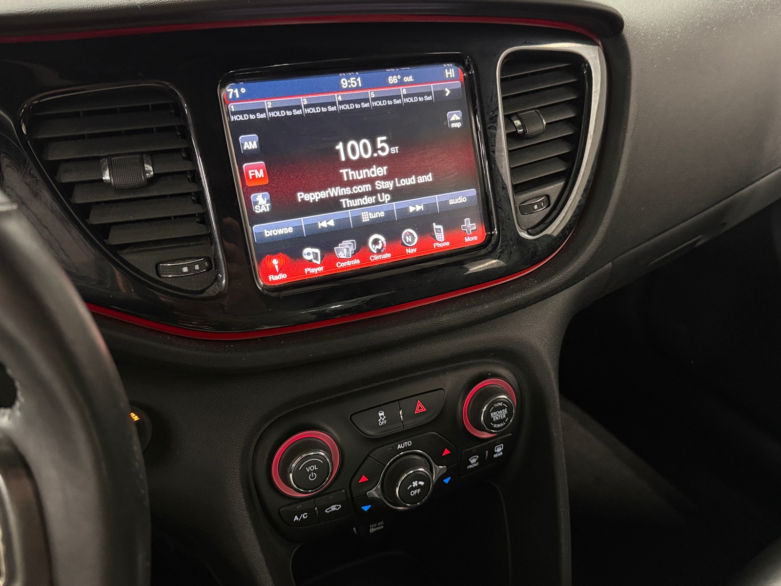 Thumbnail: 2014 Dodge Dart - 3