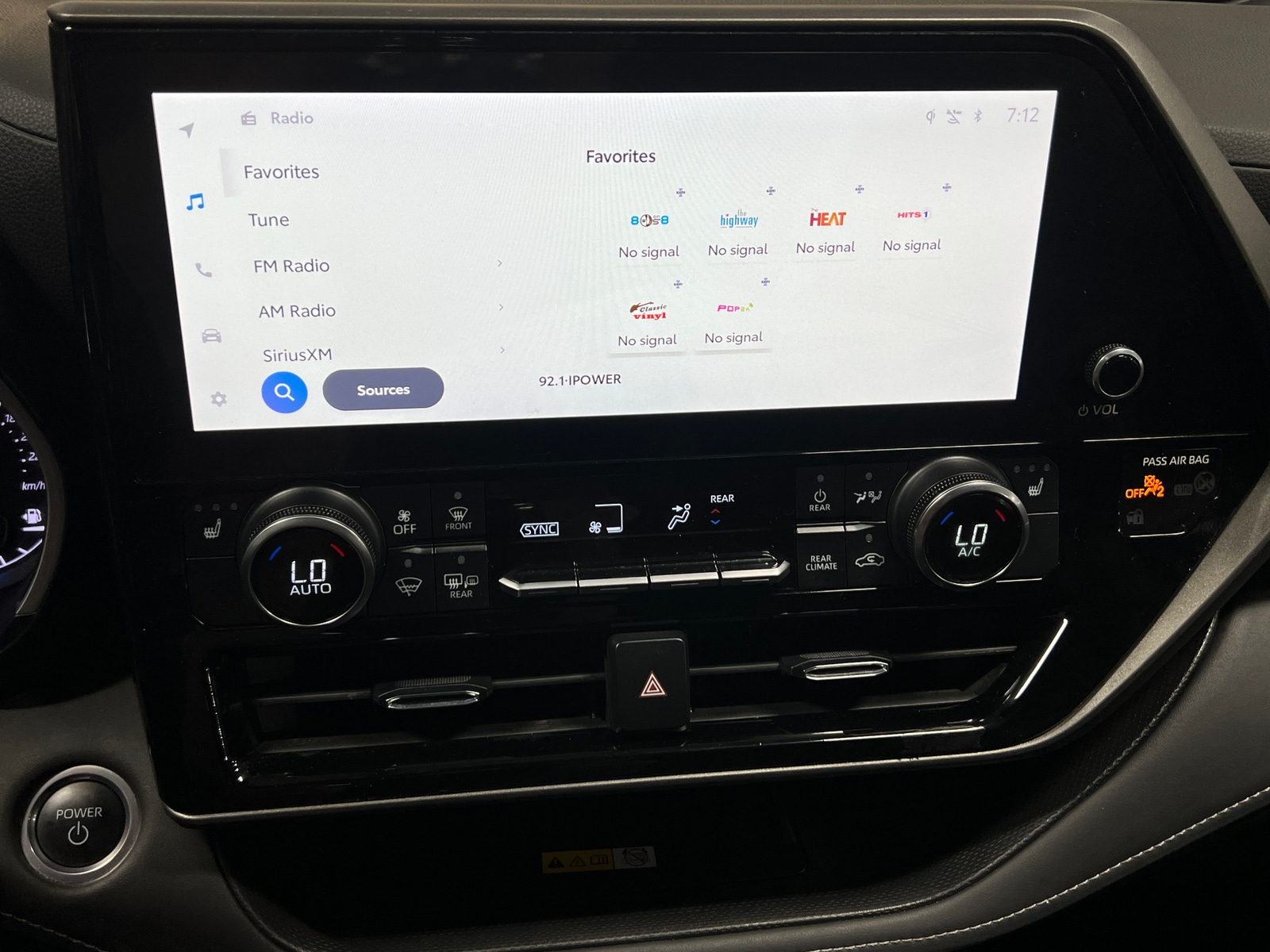 Thumbnail: 2024 Toyota Highlander - 3