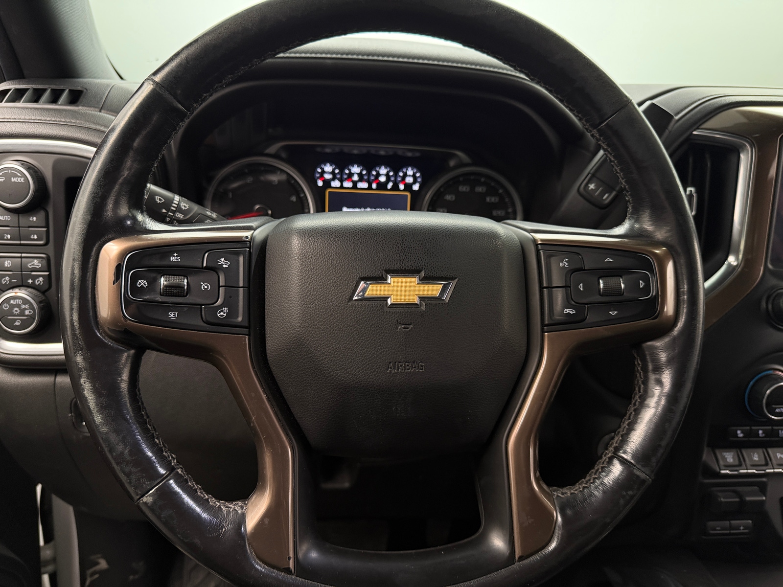 Thumbnail: 2020 Chevrolet Silverado 2500 - 4