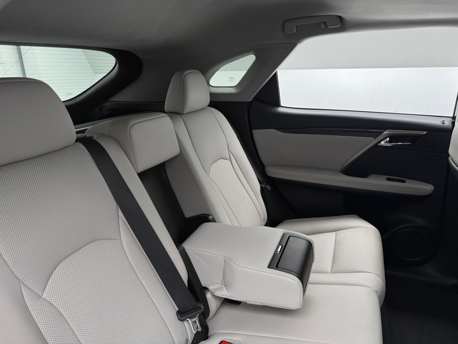 Thumbnail: 2020 Lexus RX - 5