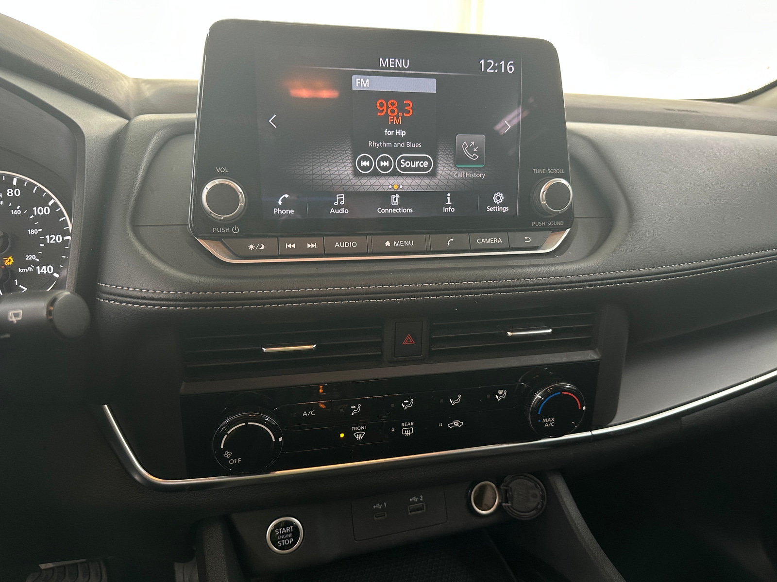 Thumbnail: 2023 Nissan Rogue - 4